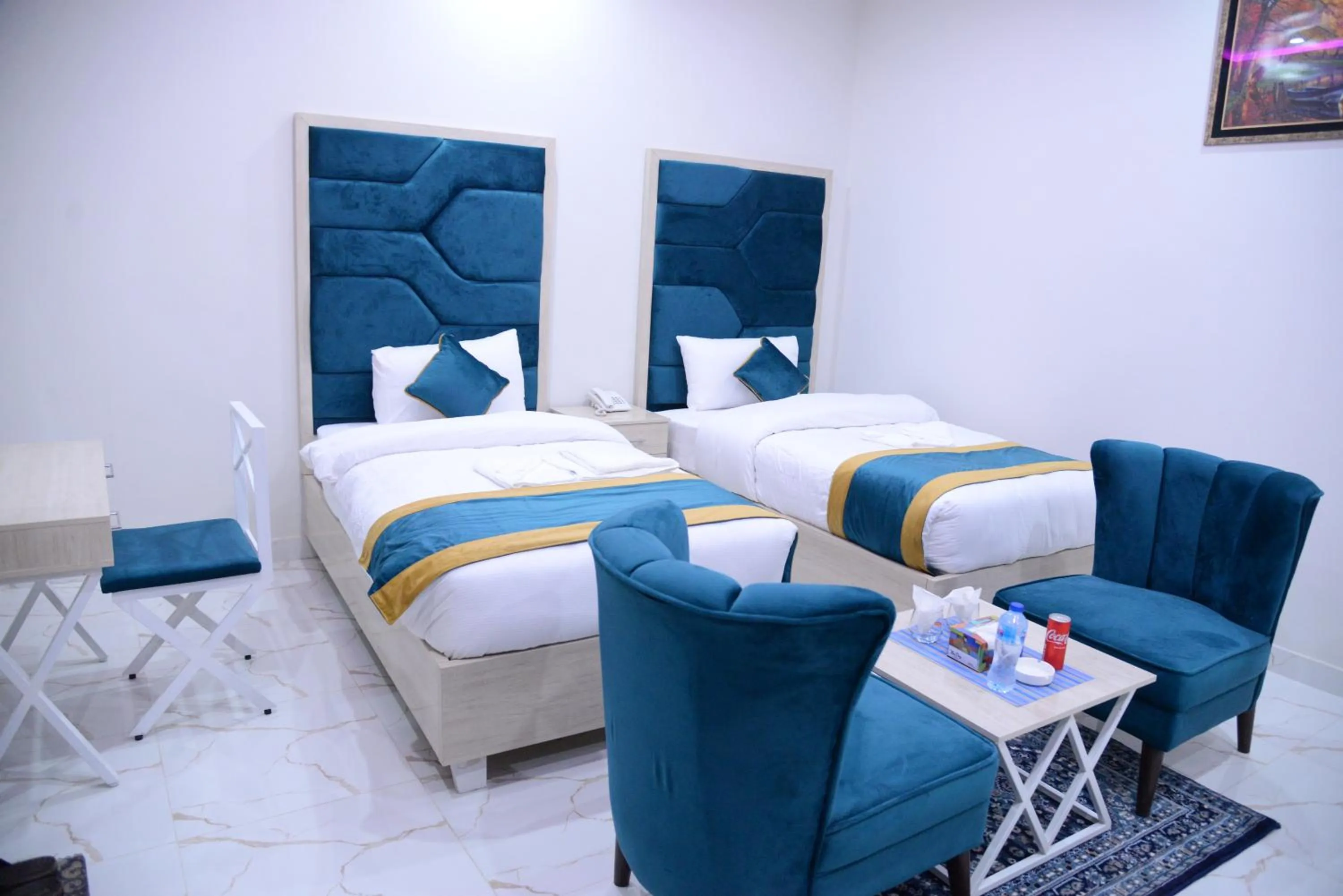 Bed in Hotel Grand Lahore