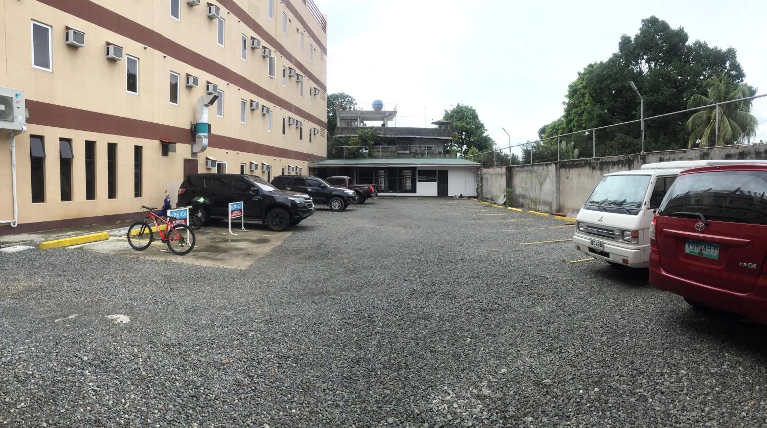 Parking in Hotel 801