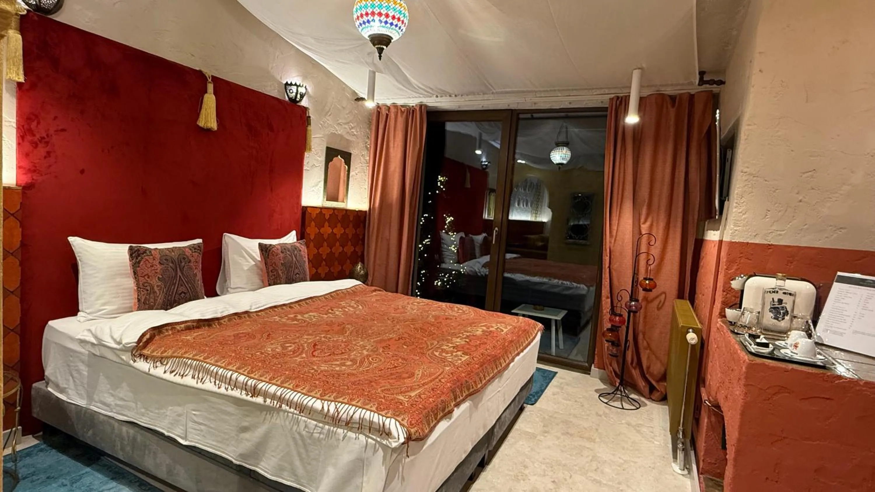 Bed in Relax in Style Boutique Hotel