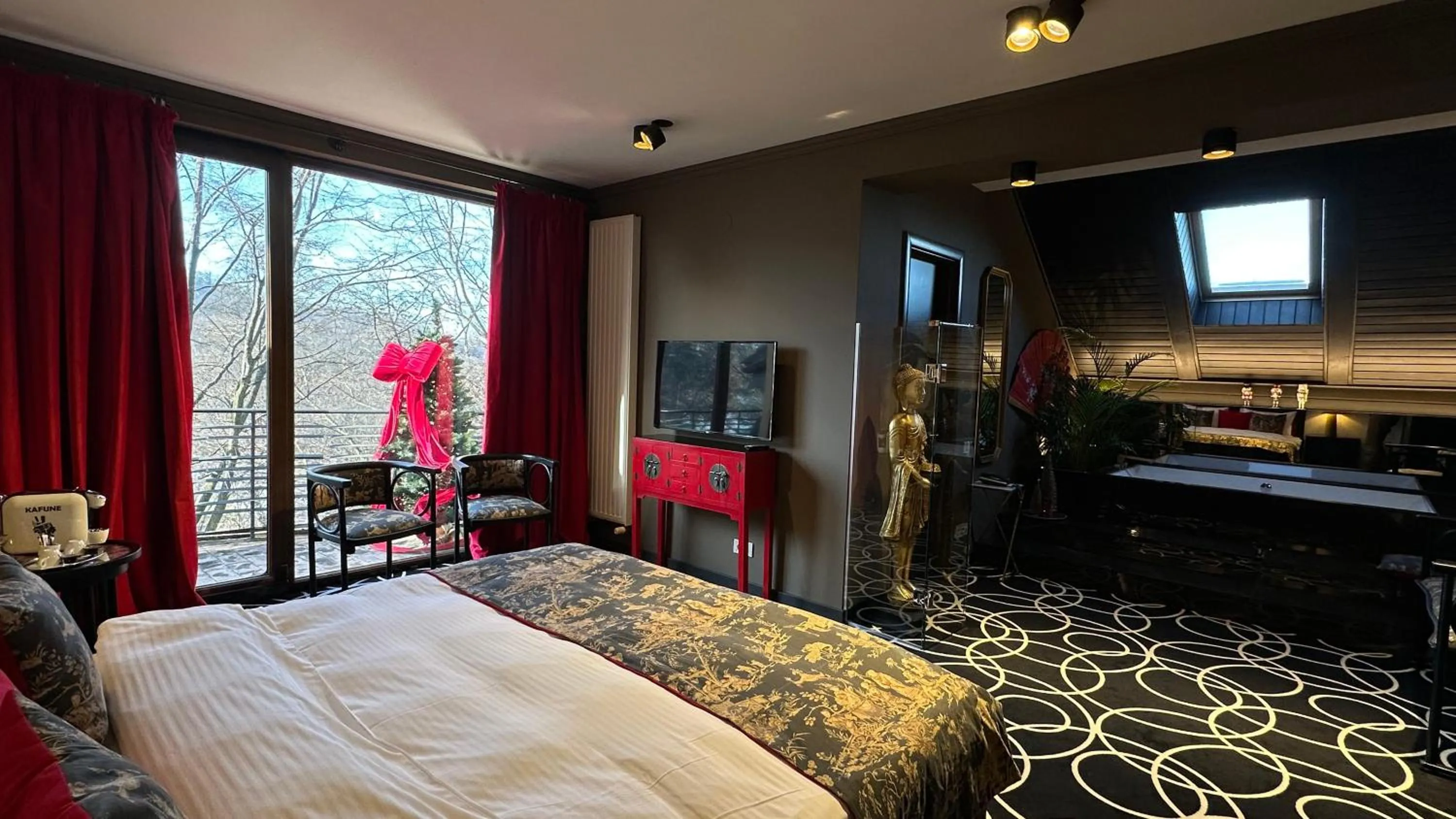 Bed in Relax in Style Boutique Hotel