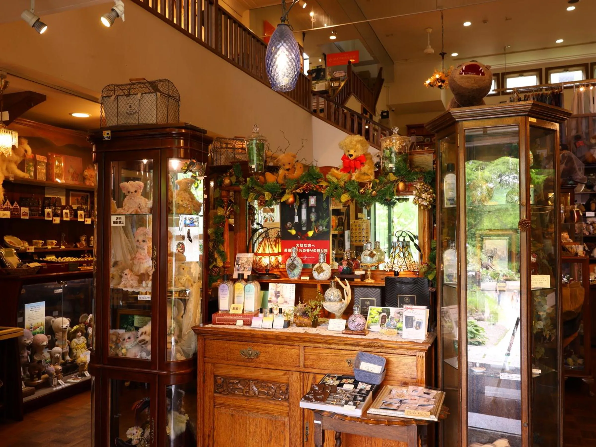 Nearby landmark in Petit Hotel & Restaurant Old Age