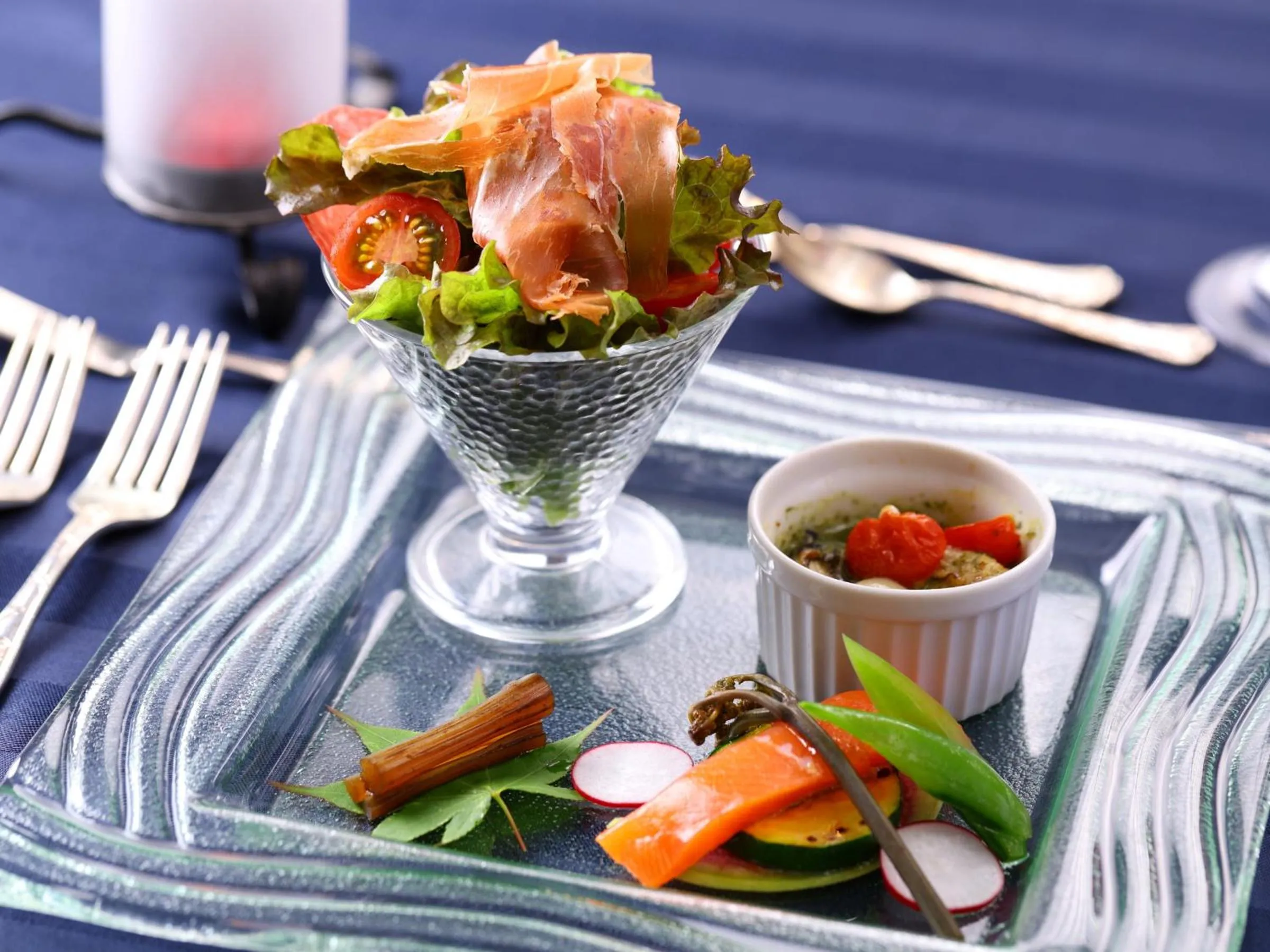 Dinner in Petit Hotel & Restaurant Old Age