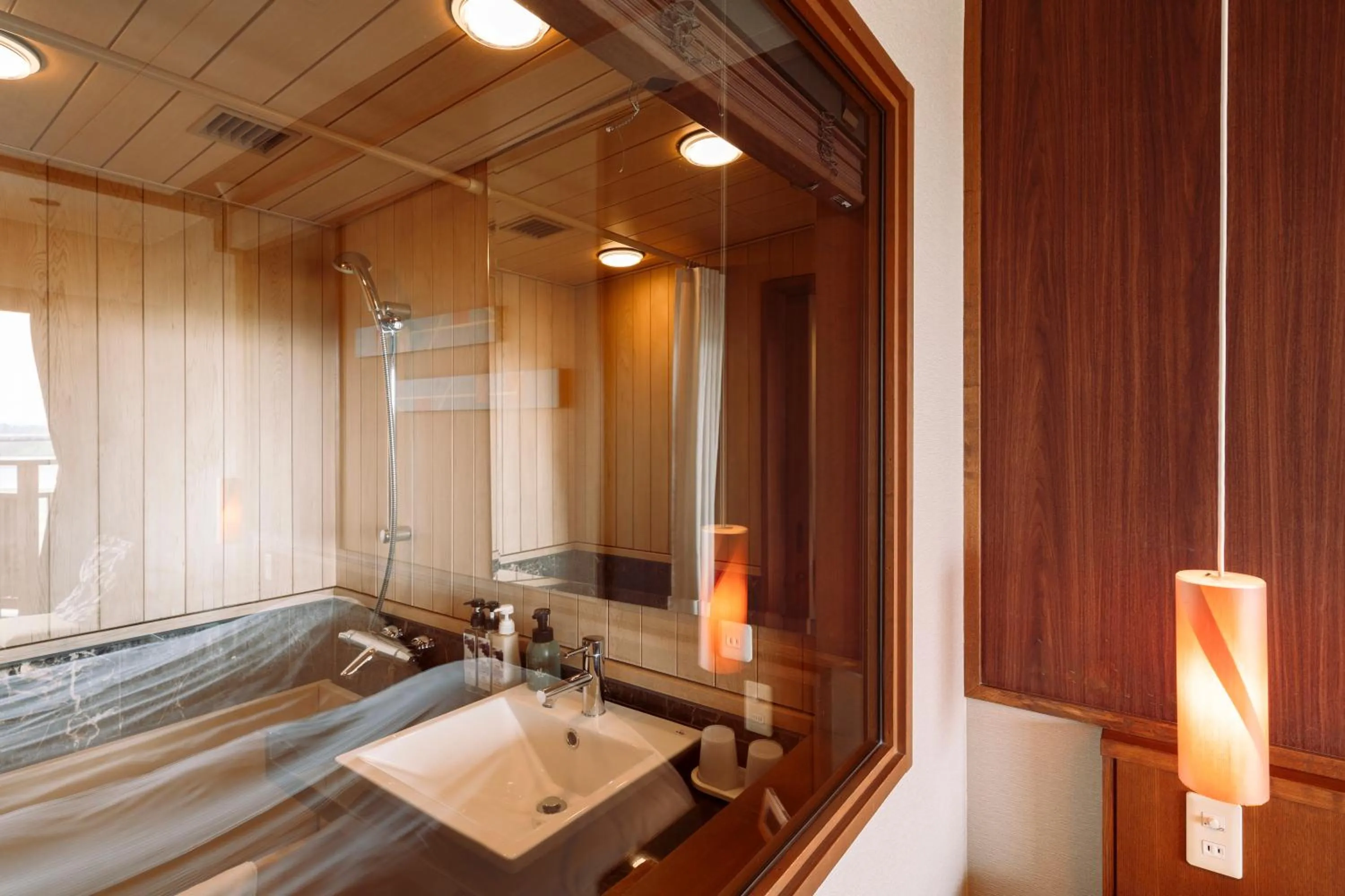Bathroom, Bed in Tokachigawa Onsen Daiichi Hotel