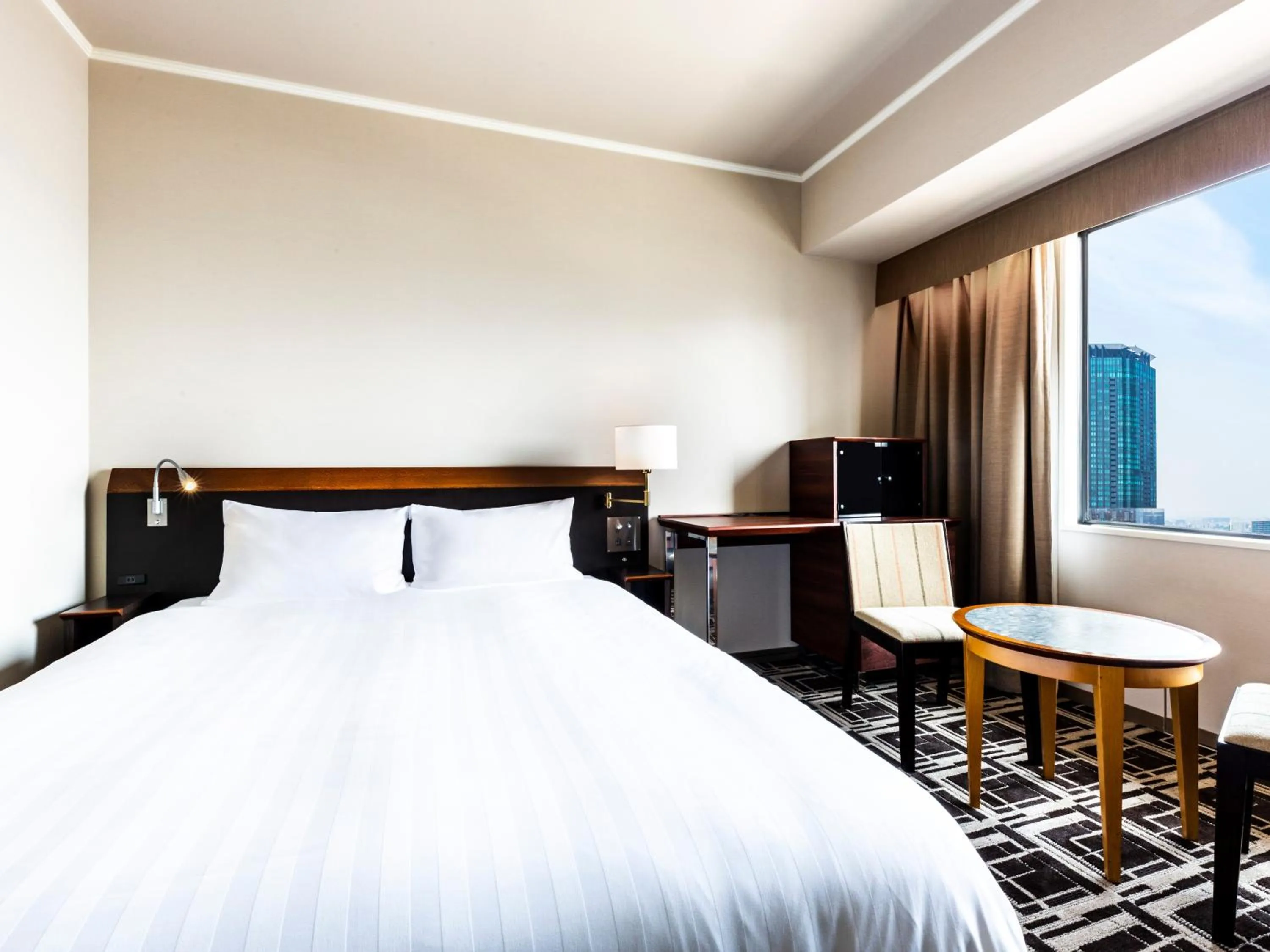 Bed in Hotel Hanshin Osaka