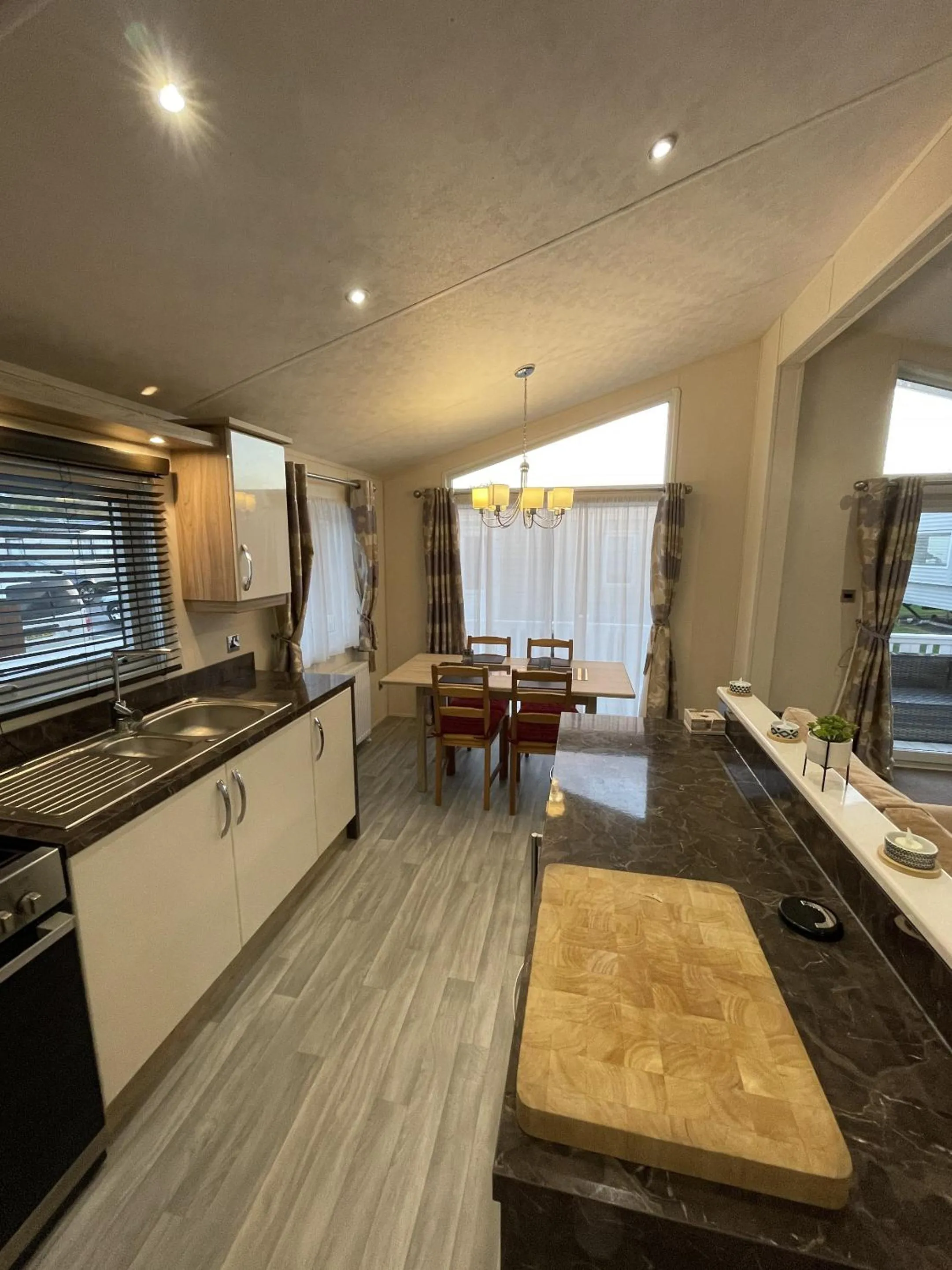 Dining area in Romney Lodge