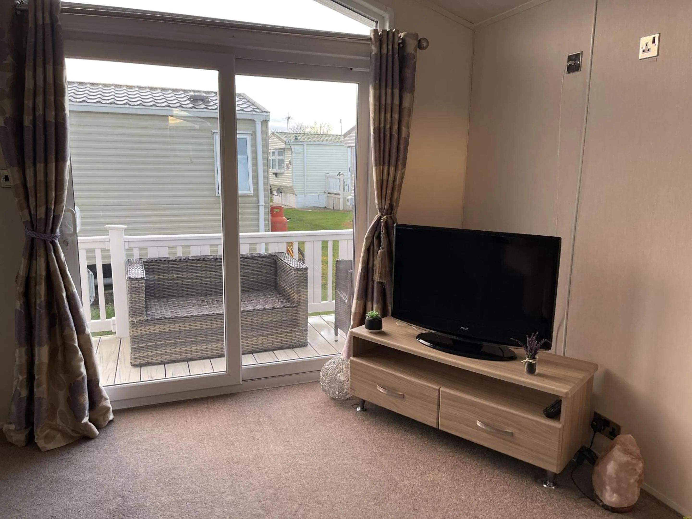 Living room in Romney Lodge