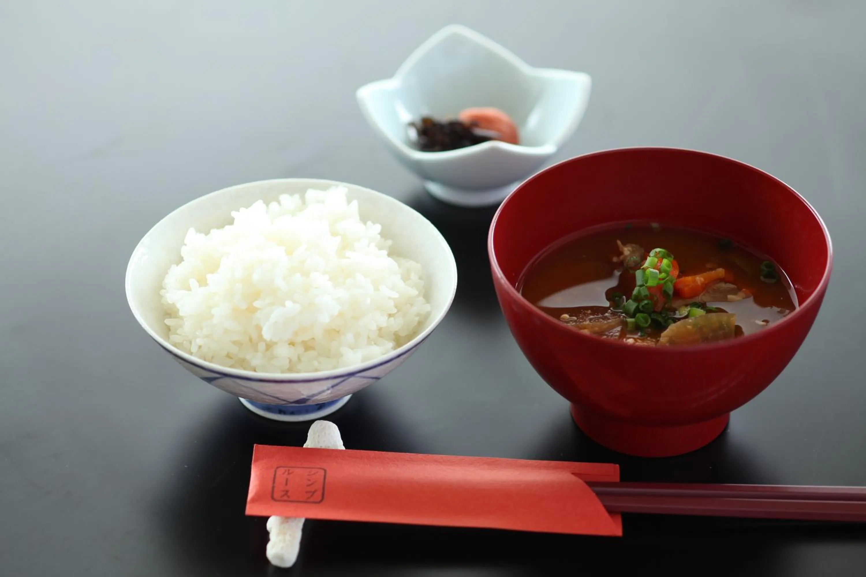 Food in Beach Commune Simploose (Adult Only)