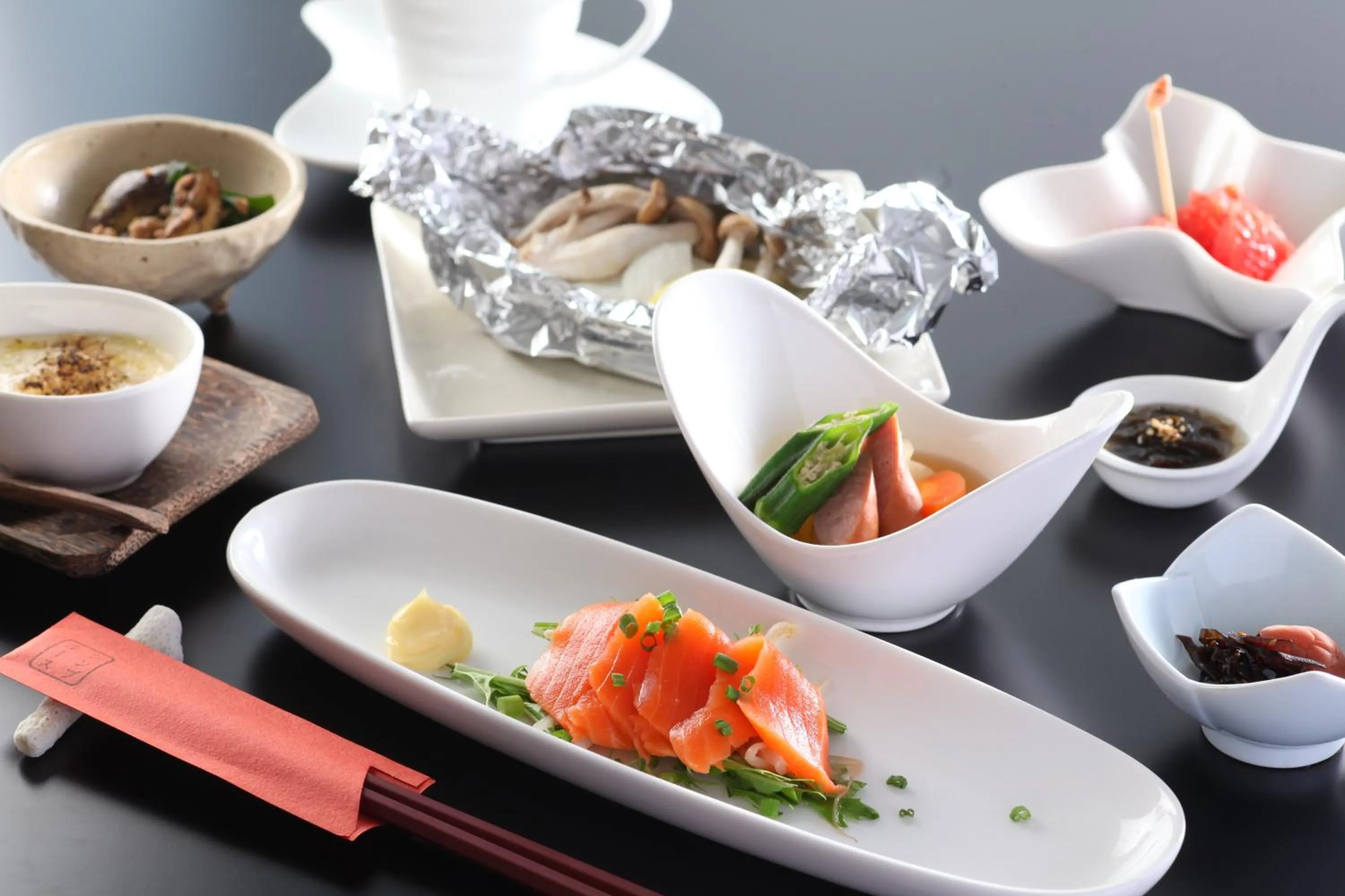 Food in Beach Commune Simploose (Adult Only)