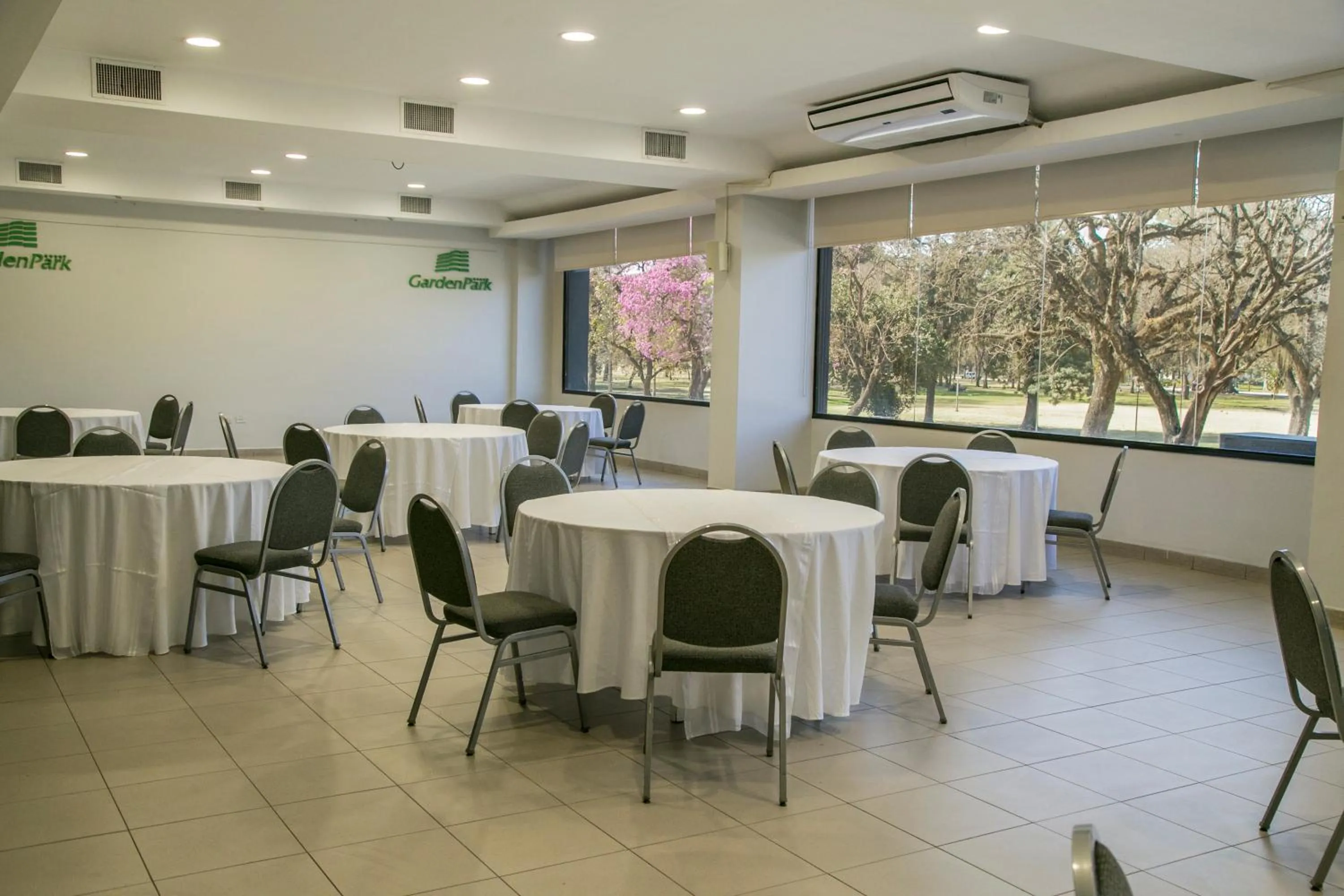 Meeting/conference room in Garden Park Hotel