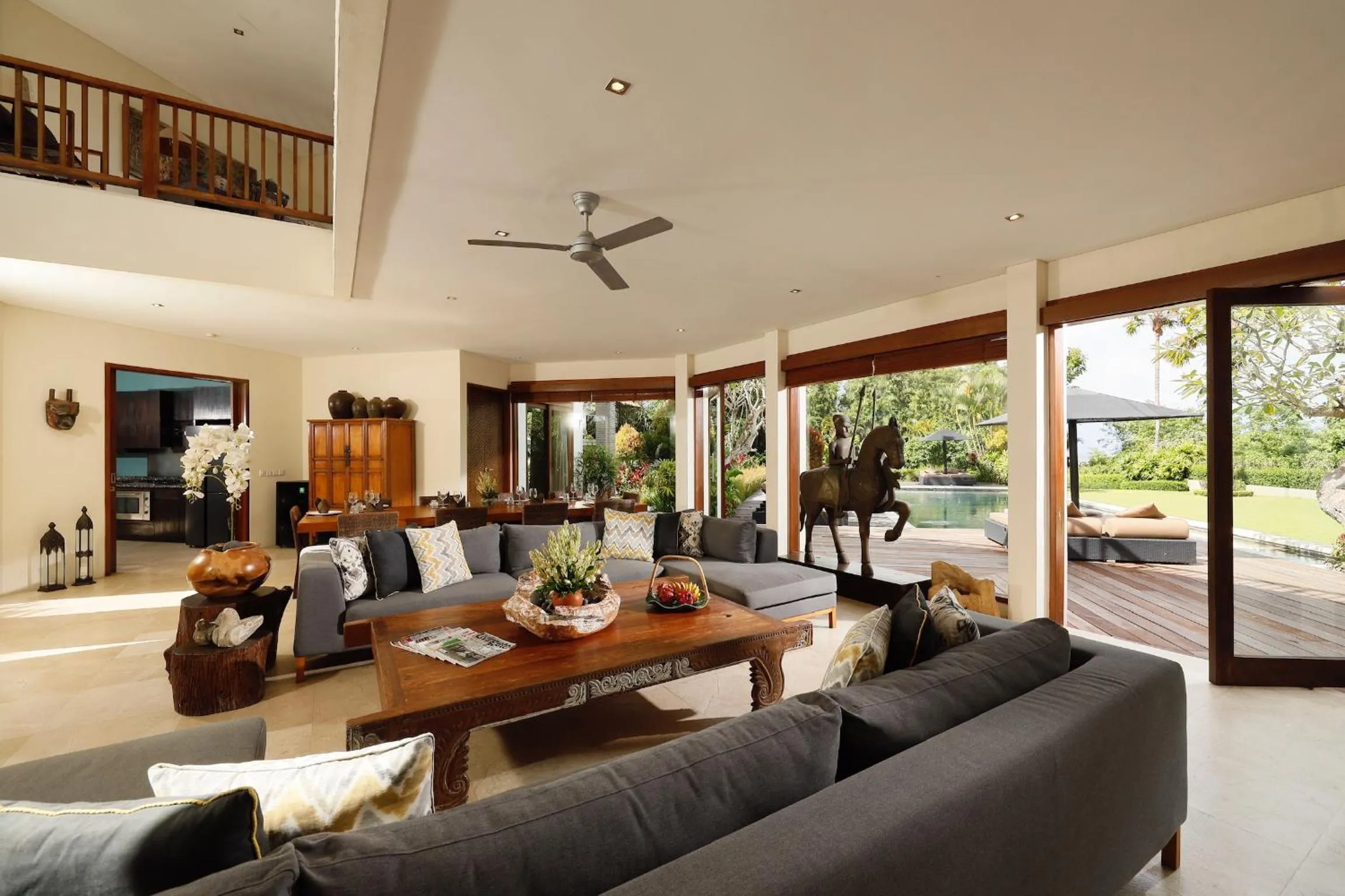 Living room in Villa Uma Nina by Nakula