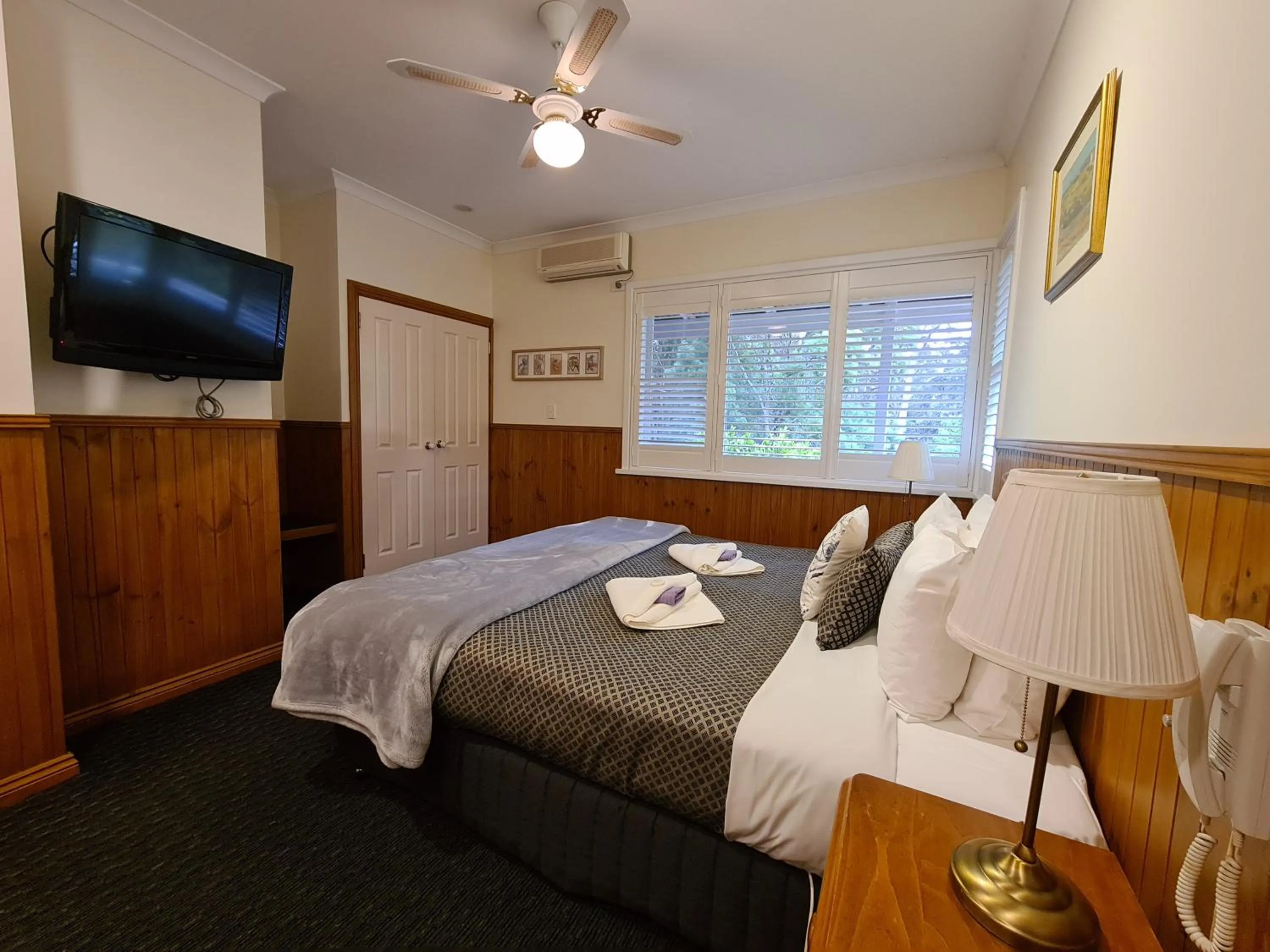 Bed in Forest Lodge Resort