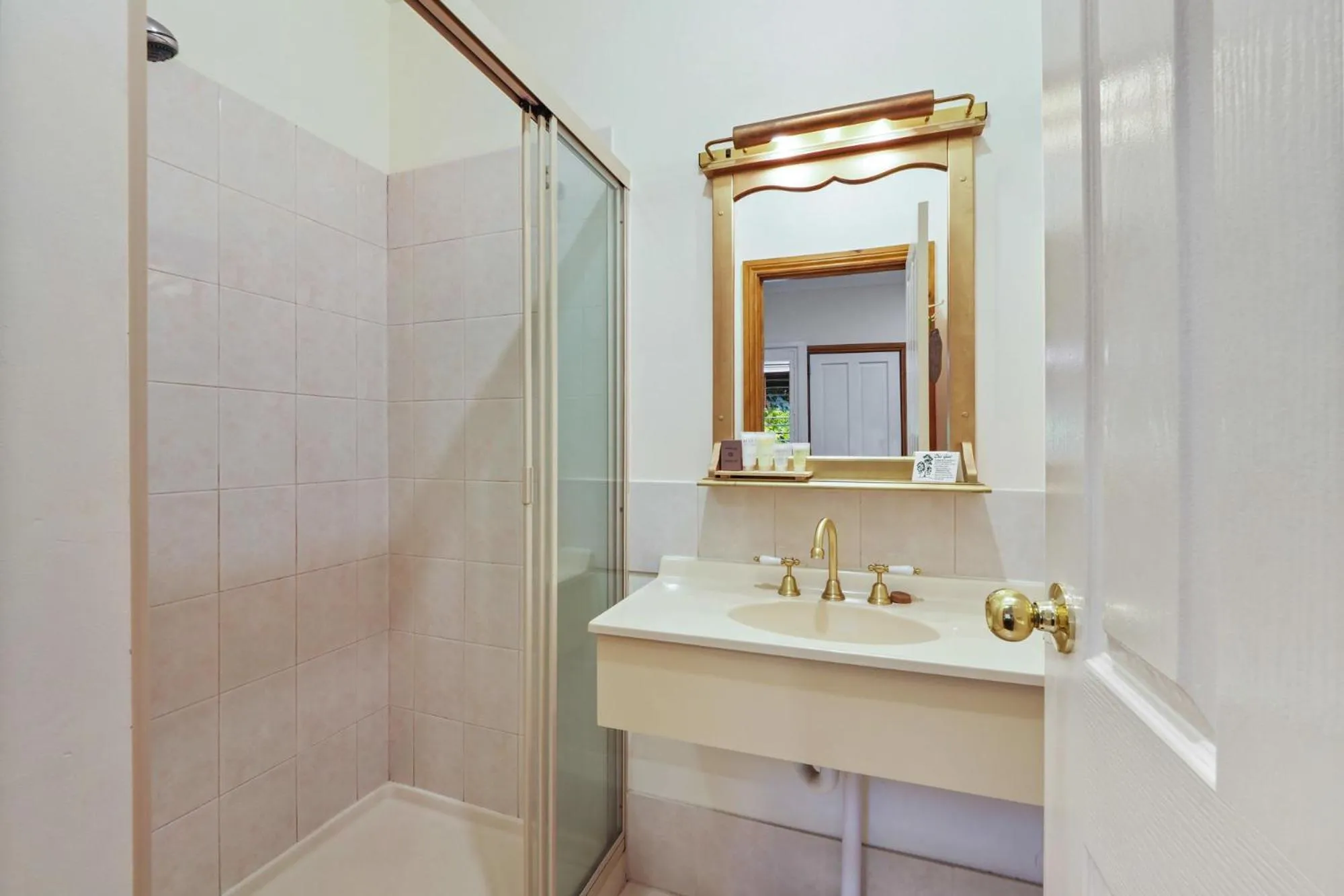 Shower in Forest Lodge Resort