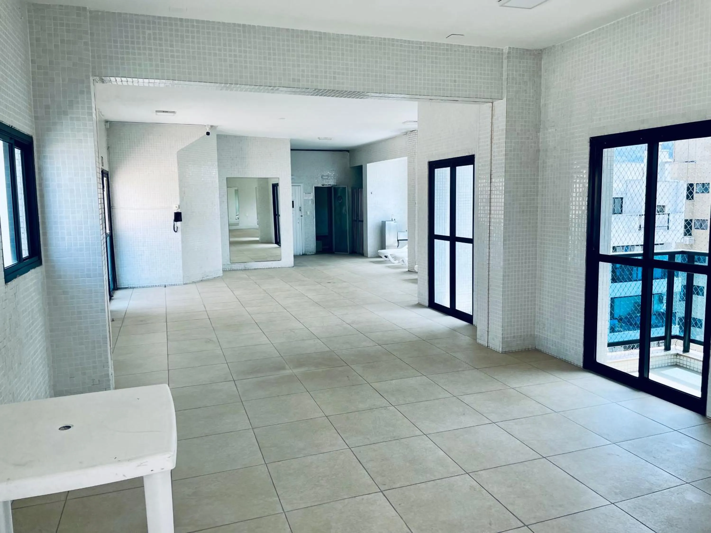 Flat Capitania Varam