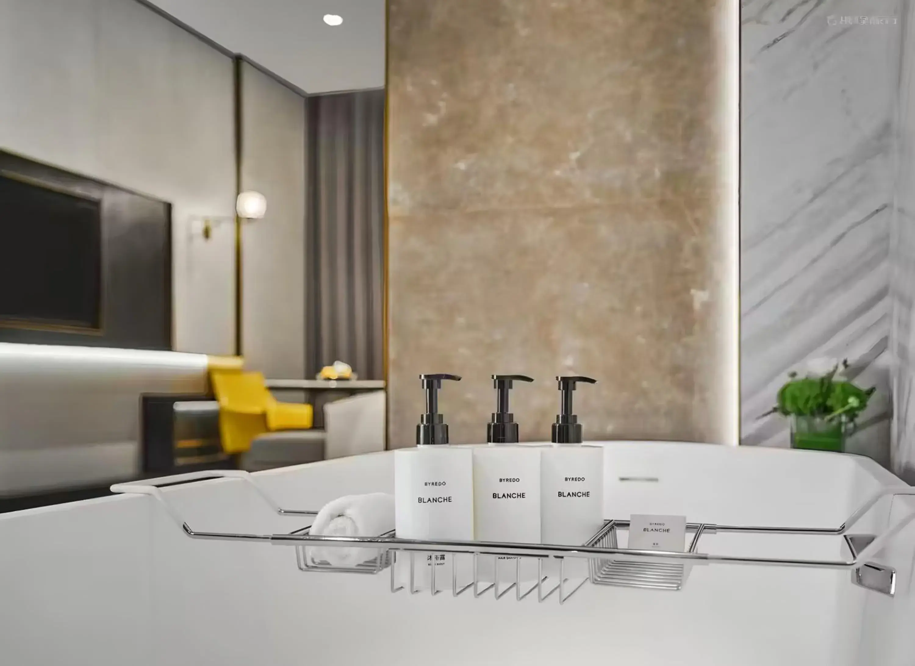 Premium King Room with River View in The Azure Ningbo, Vignette Collection Premium King Room with River View in The Azure Ningbo, Vignette Collection