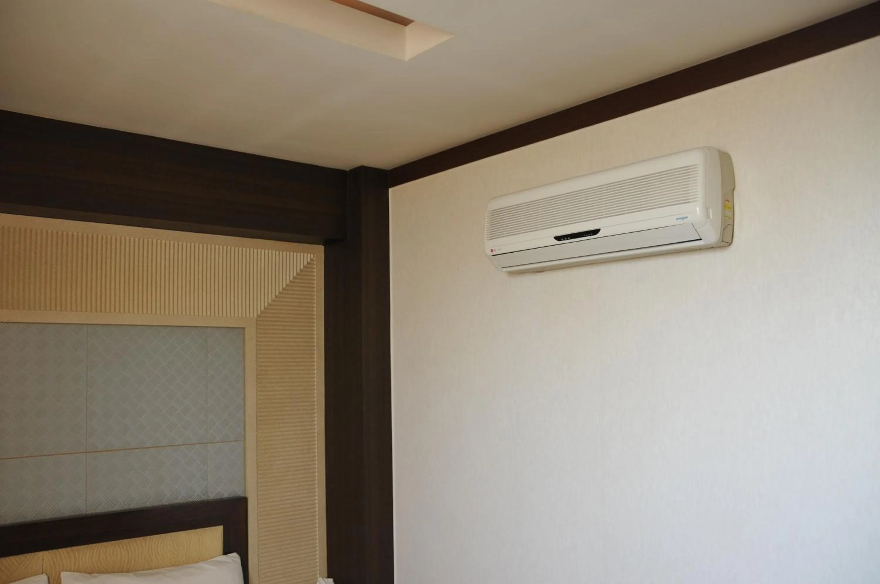 Decorative detail in Motel Daeha