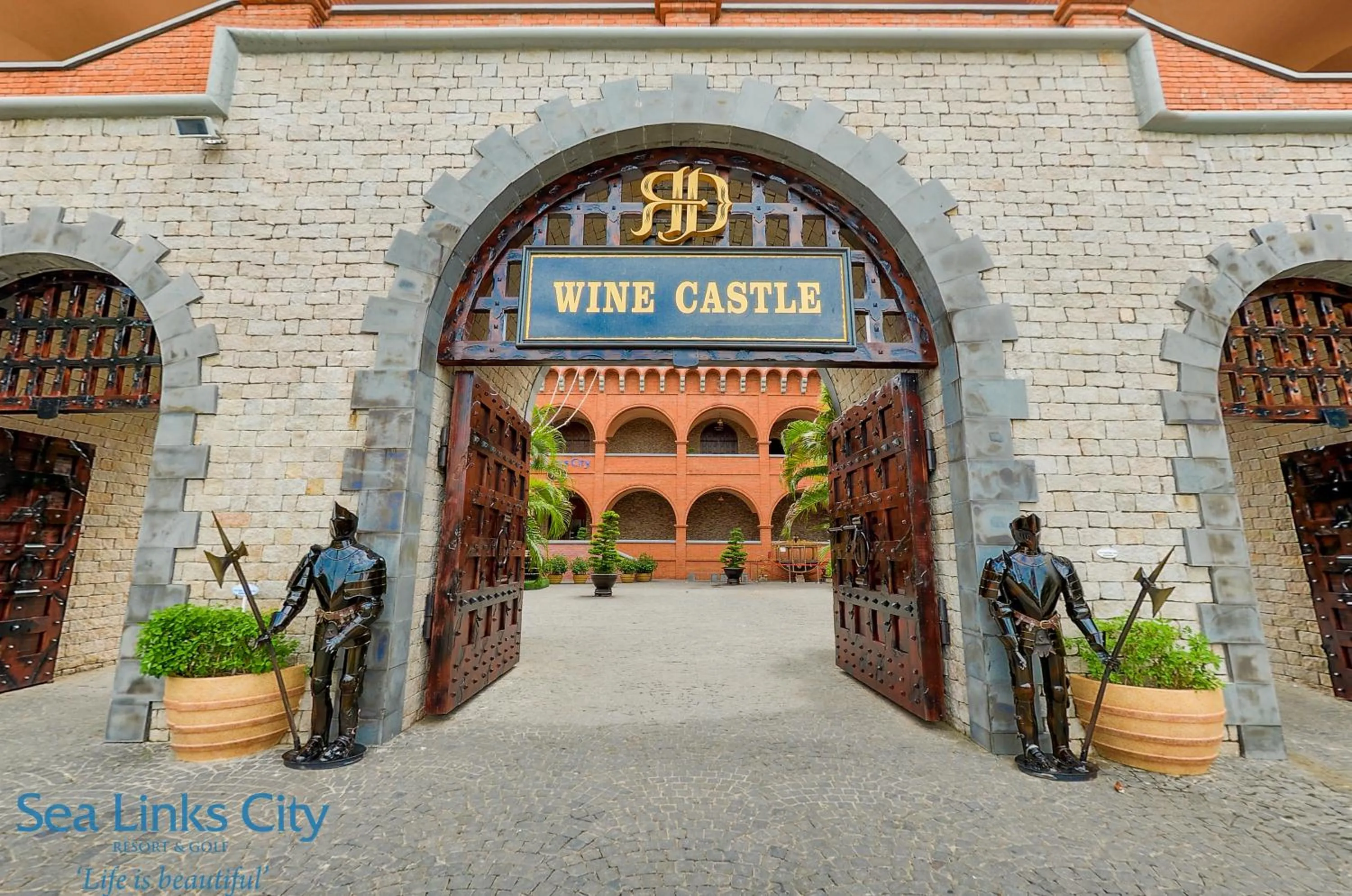 Nearby landmark in Ocean Vista