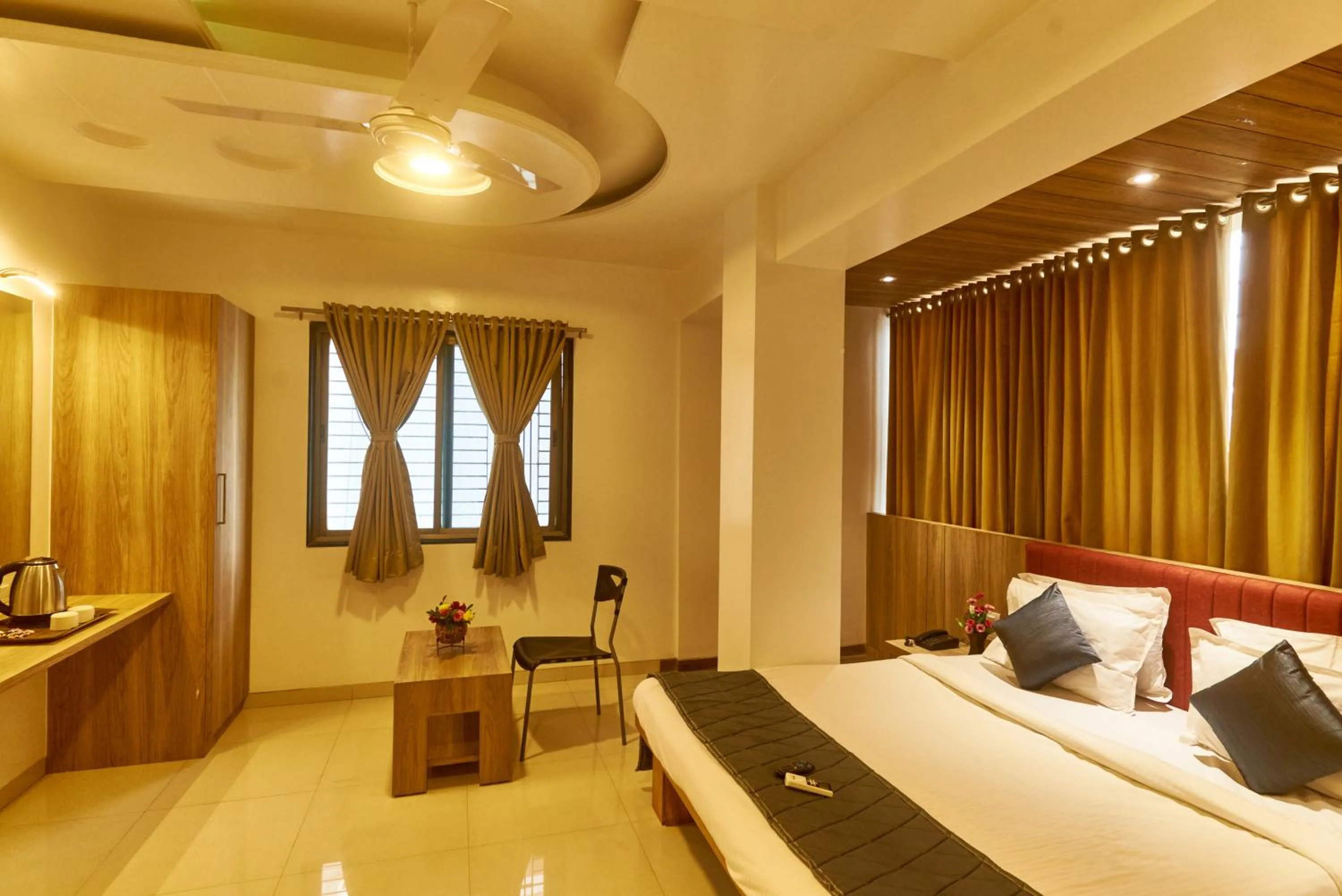 Photo of the whole room, Bed in Hotel Anand Heritage