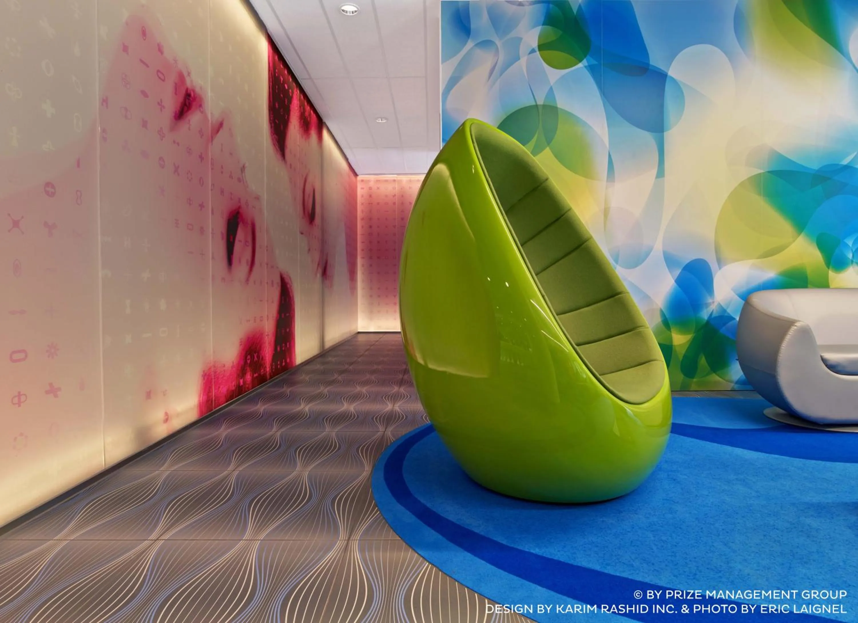 Lounge or bar in prizeotel Hamburg-City