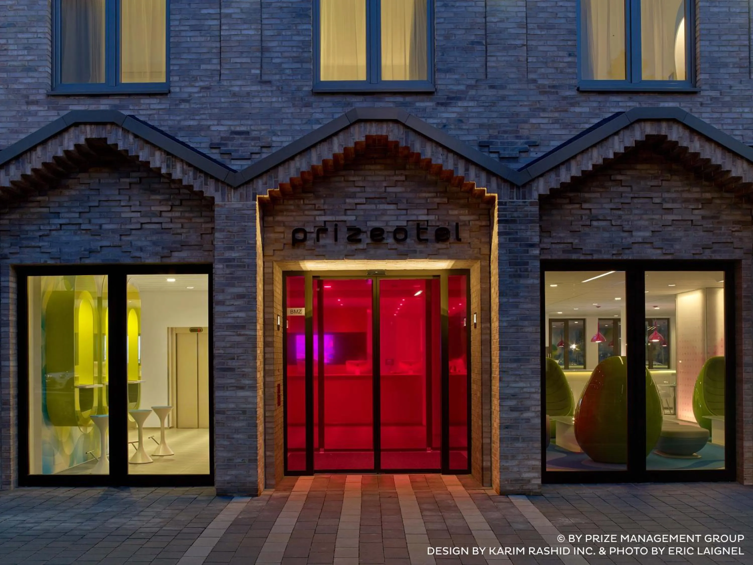 Facade/entrance in prizeotel Hamburg-City
