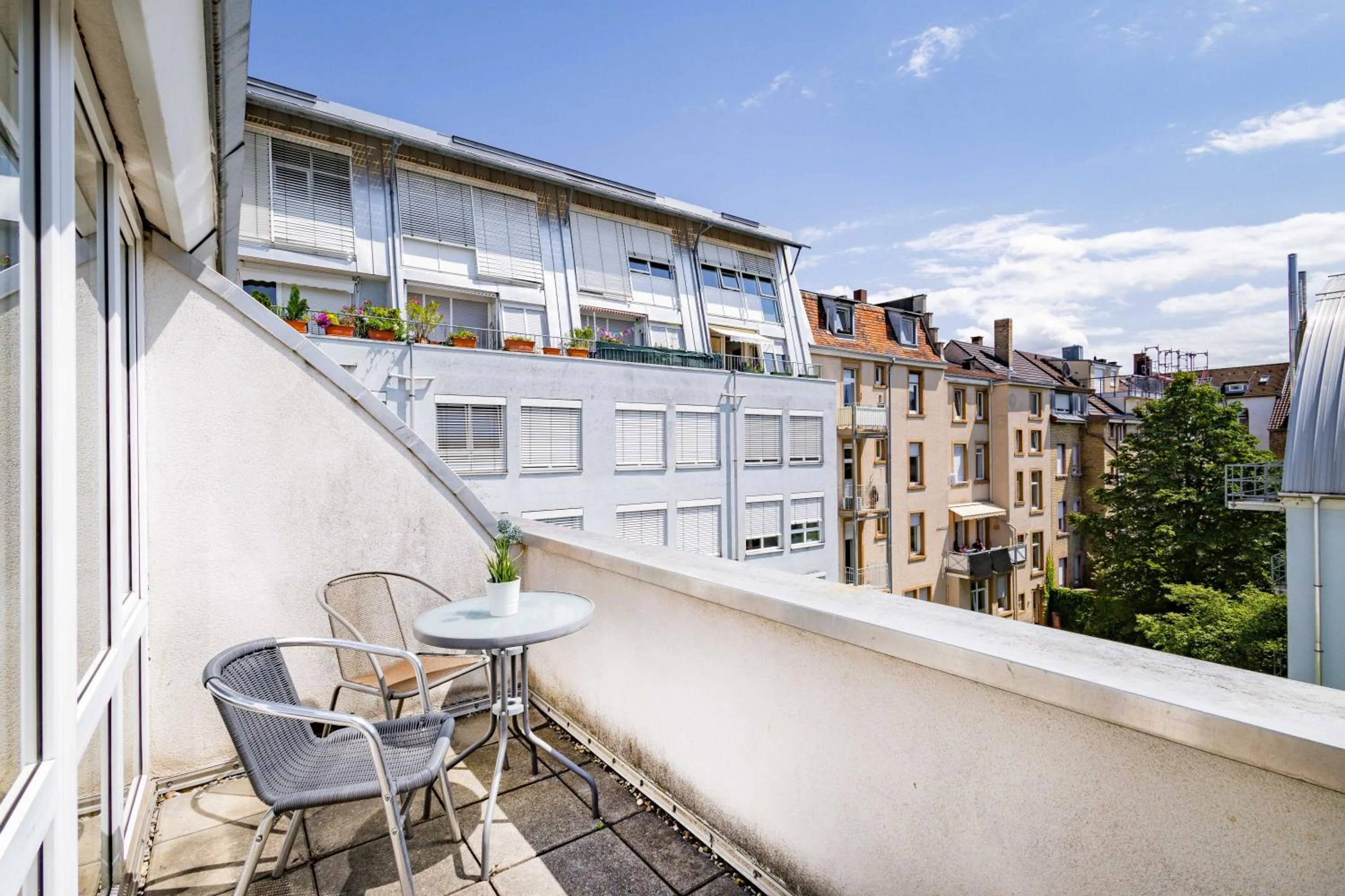 Balcony/Terrace in StayInn Hostel und Gästehaus