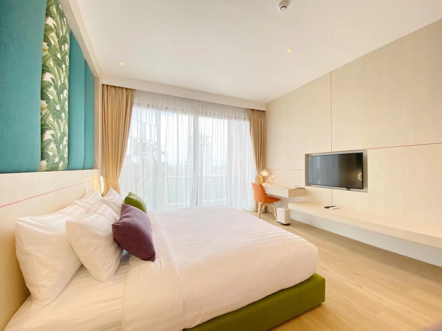 Bed in The Poem Hotel