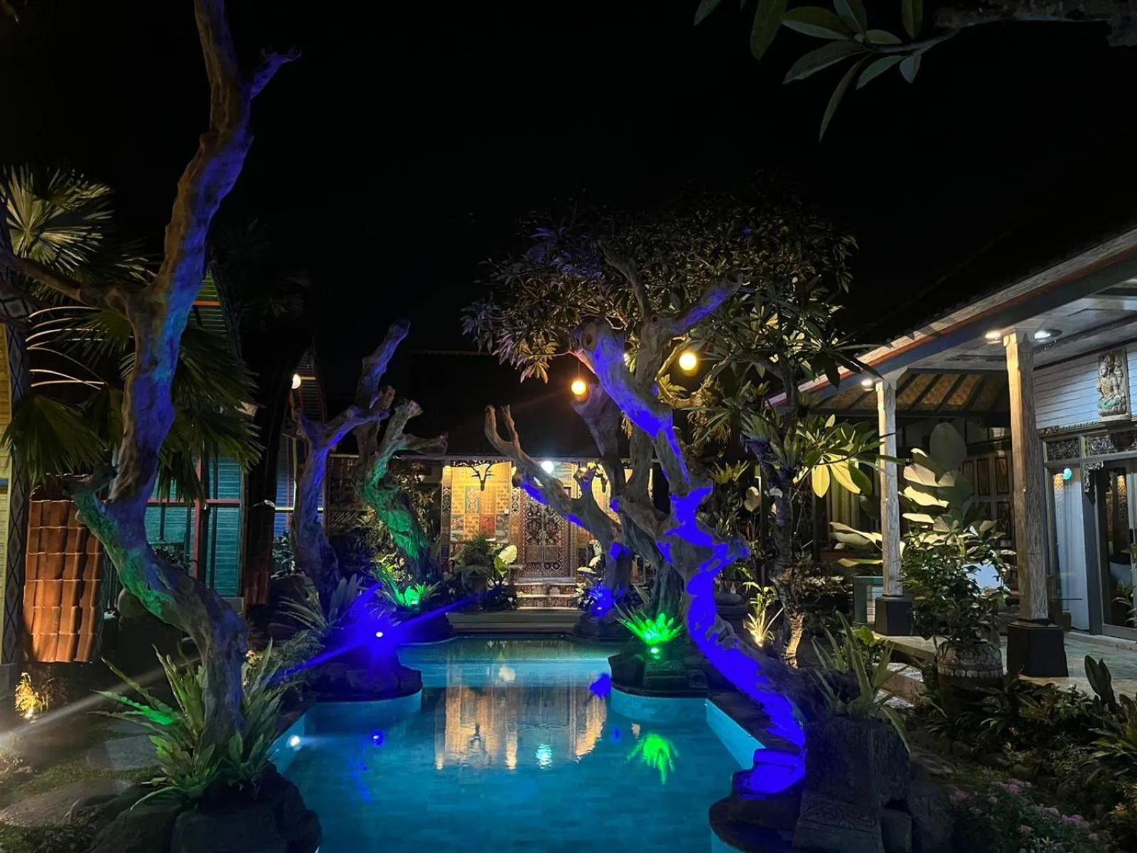 Swimming pool in Villa Telaga Wana