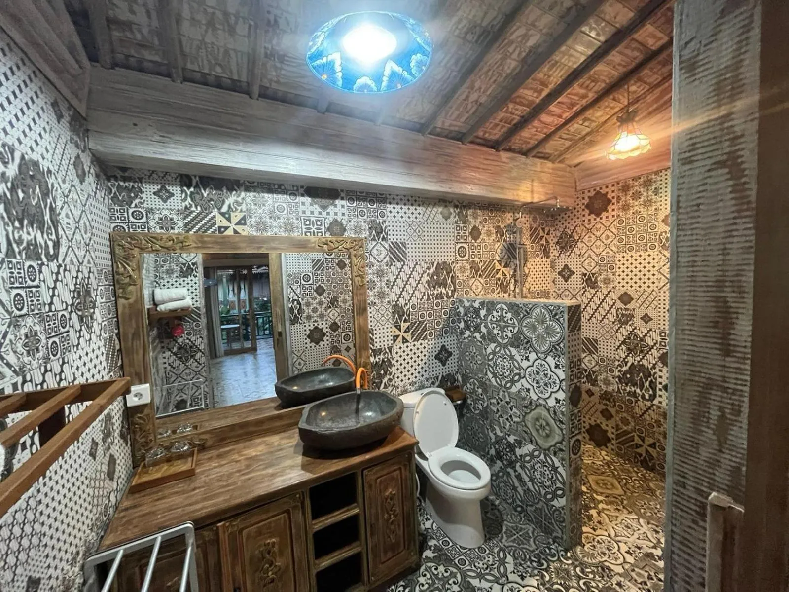 Bathroom in Villa Telaga Wana
