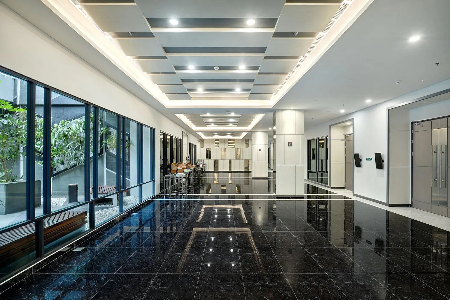 Meeting/conference room in THE 1O1 Jakarta Airport CBC