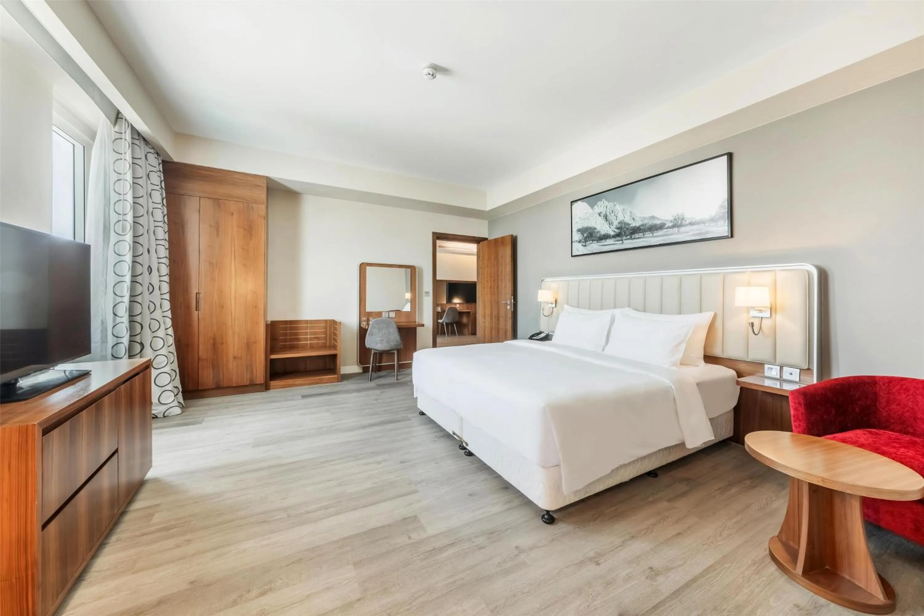 Photo of the whole room, Bed in Radisson Resort Ras Al Khaimah Marjan Island