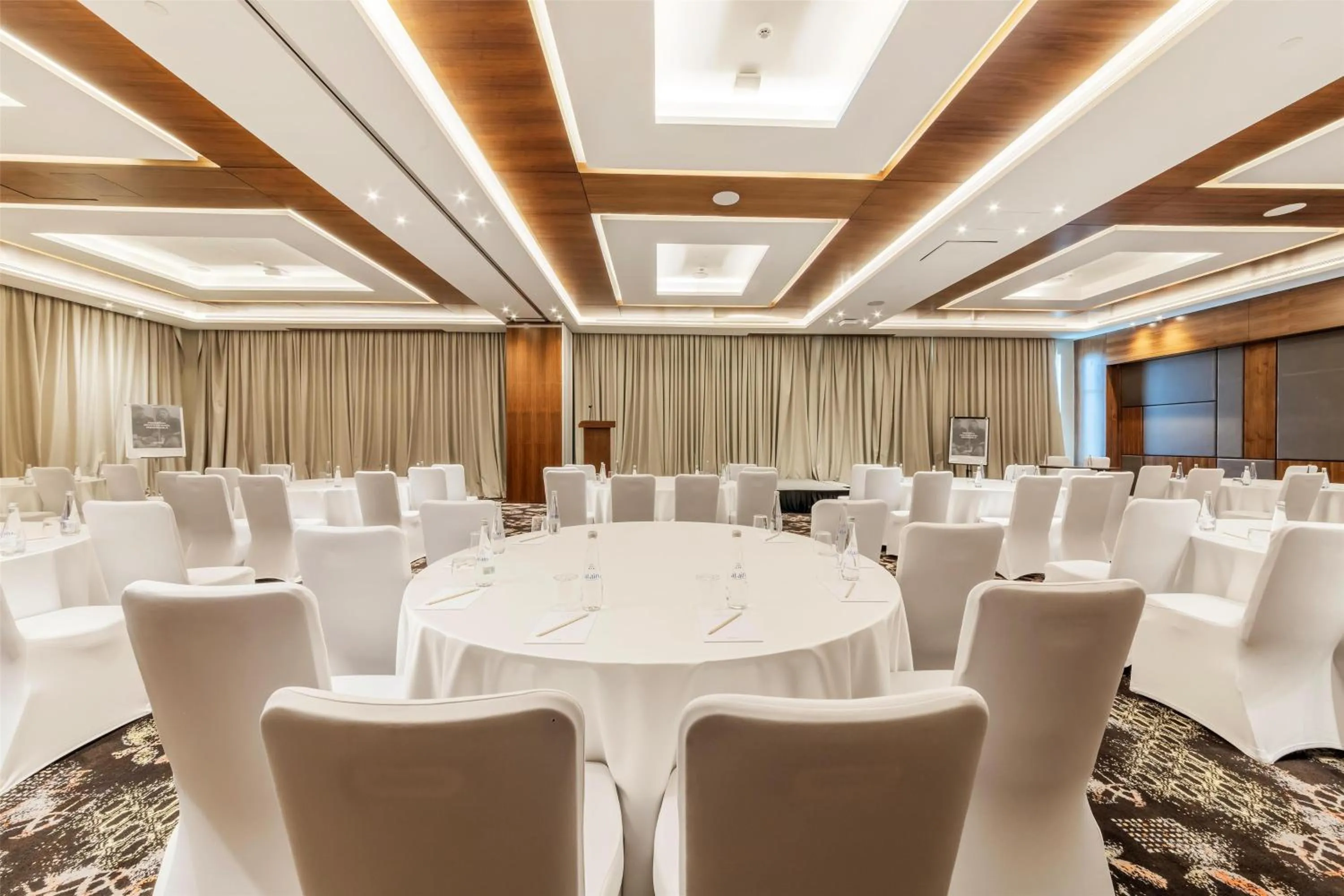 Meeting/conference room in Radisson Resort Ras Al Khaimah Marjan Island