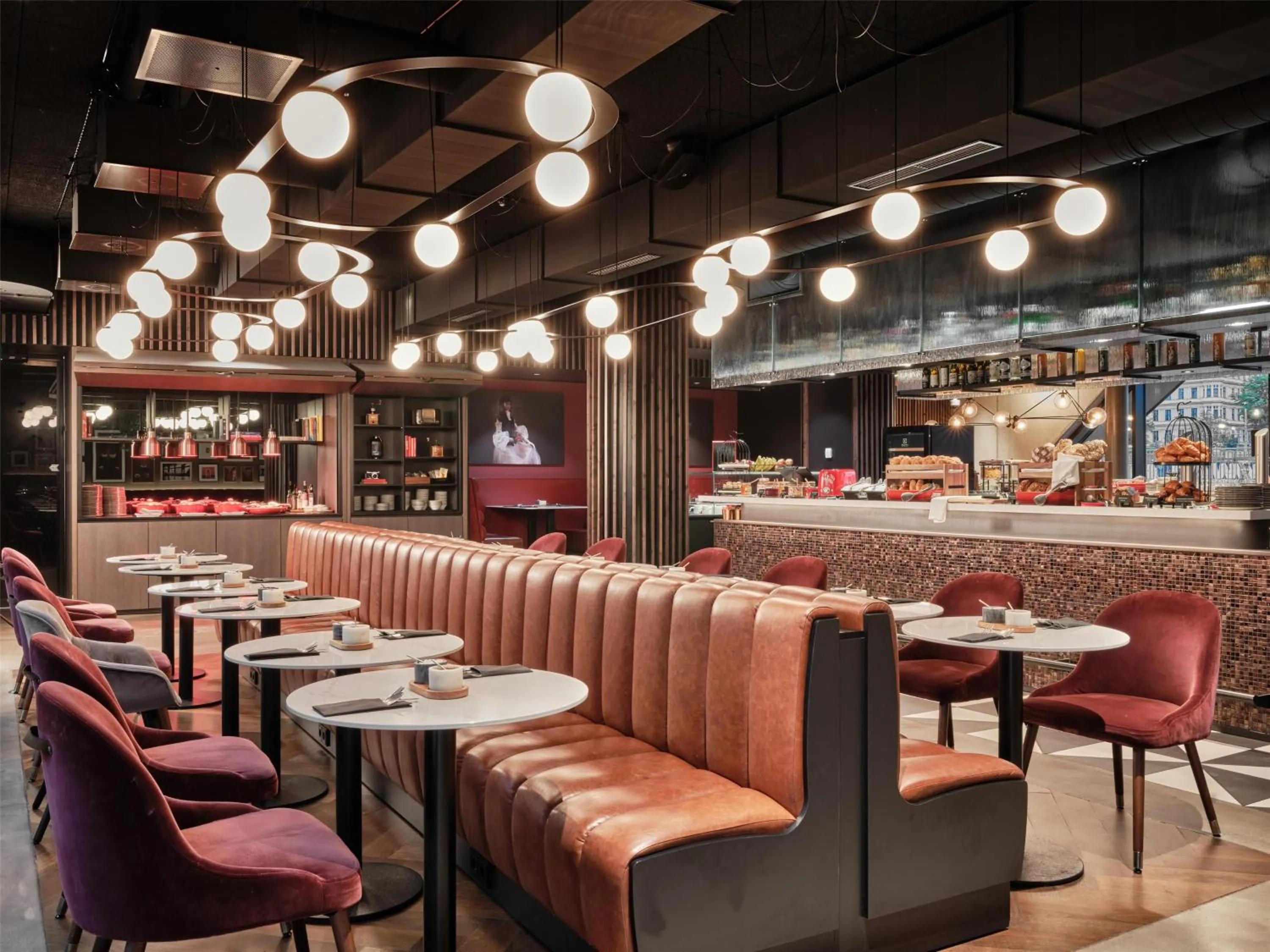 Breakfast in Radisson RED Hotel, Vienna