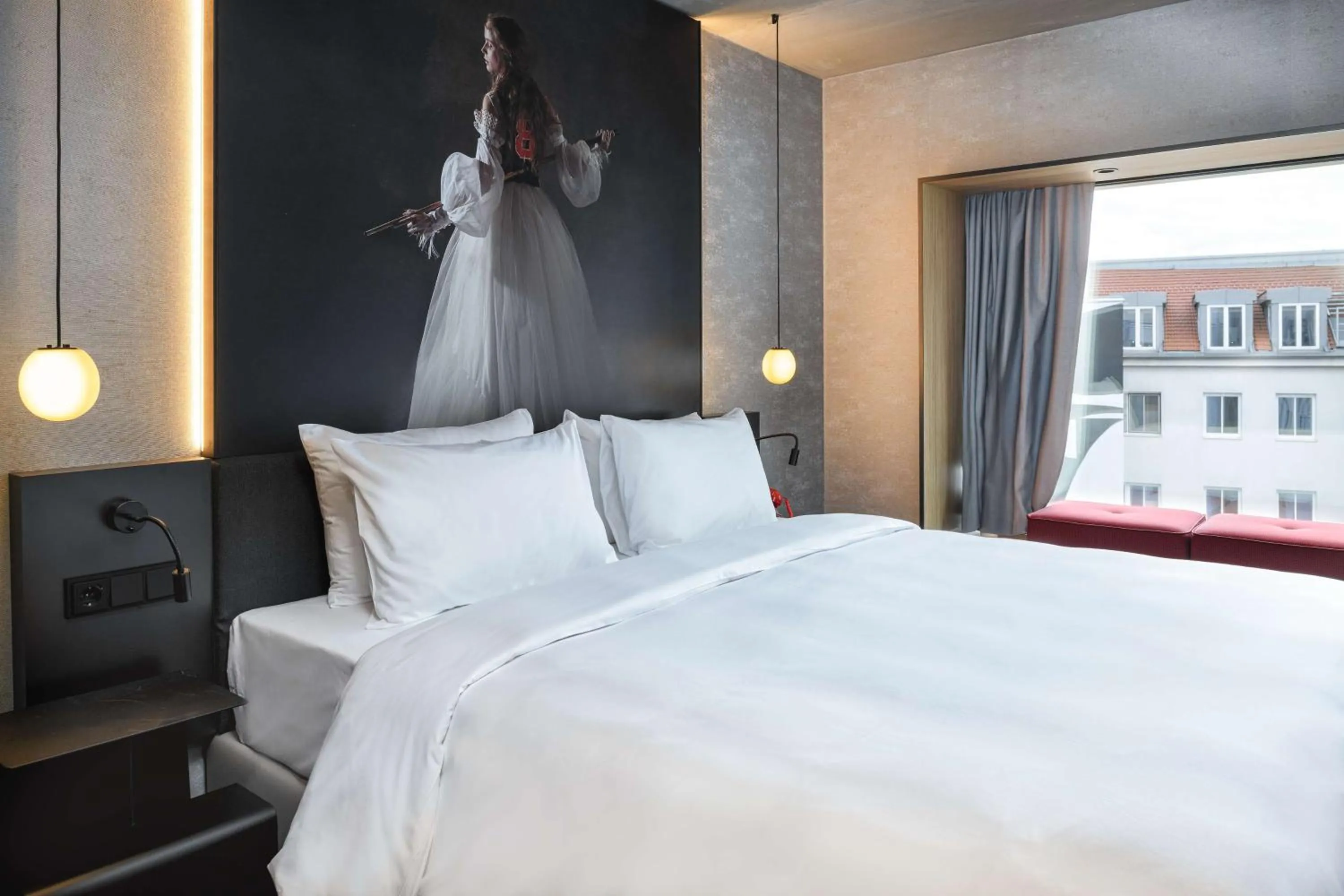 Bedroom, Bed in Radisson RED Hotel, Vienna