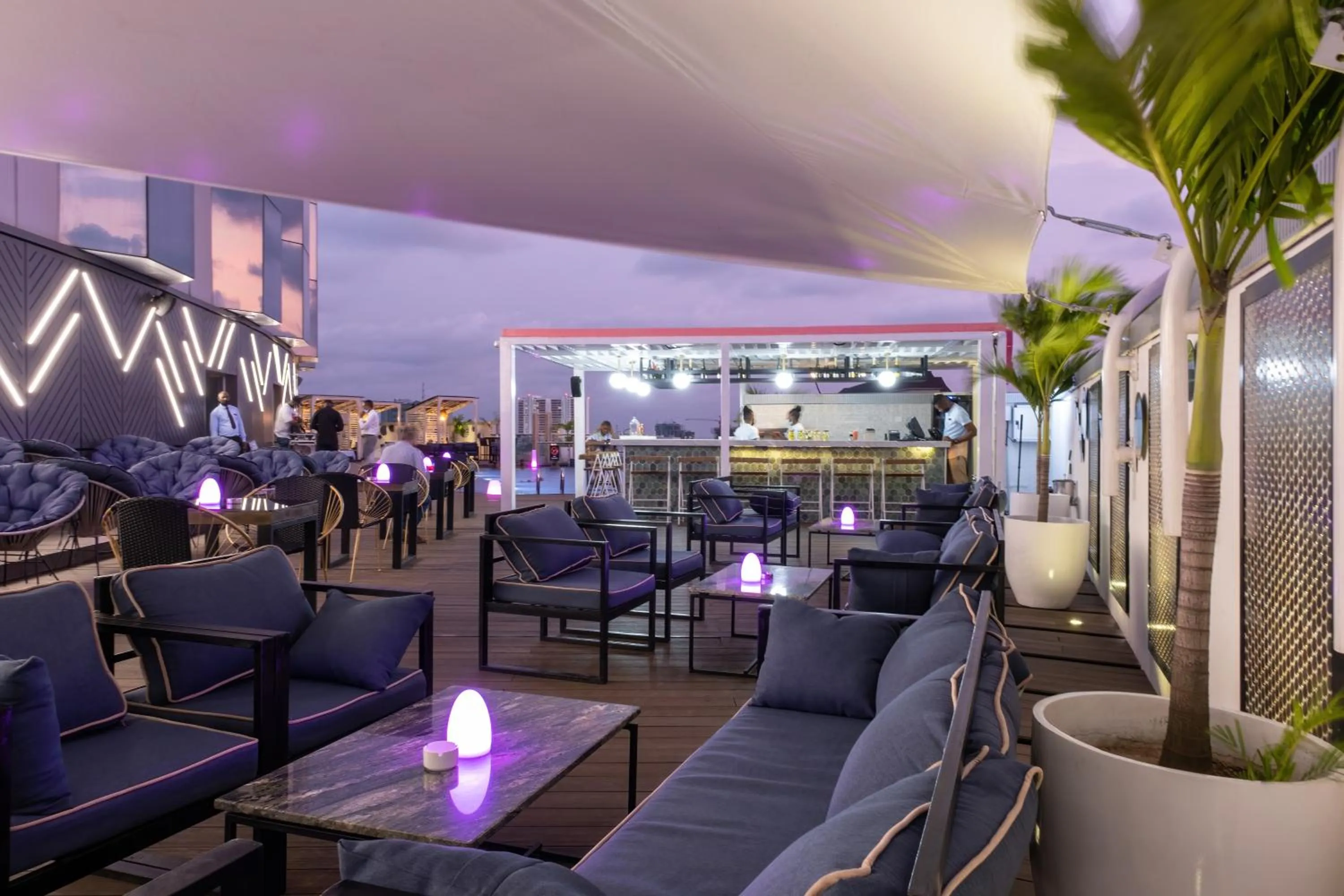 Restaurant/places to eat in Lagos Continental Hotel