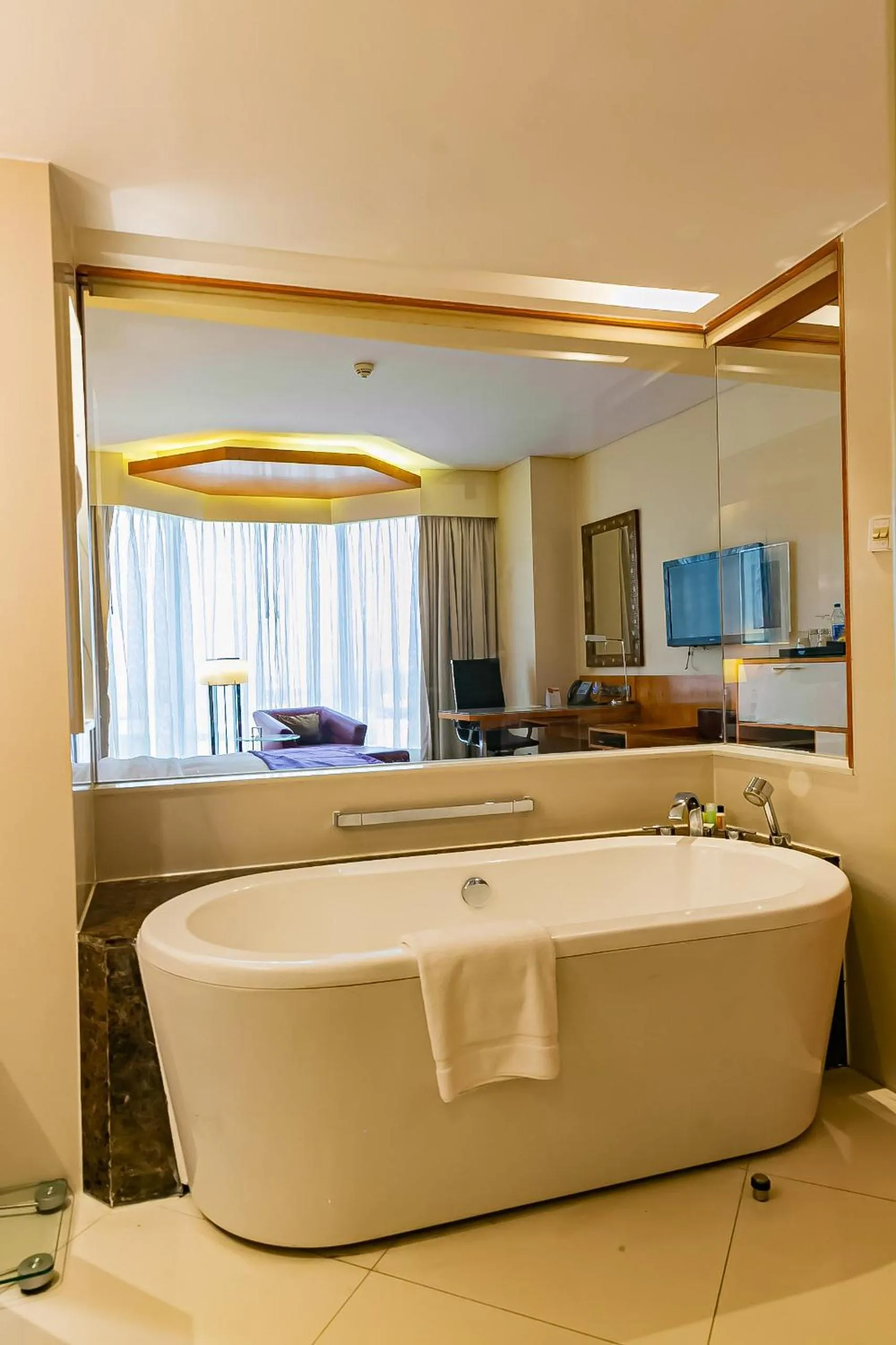 Bathroom in Lagos Continental Hotel