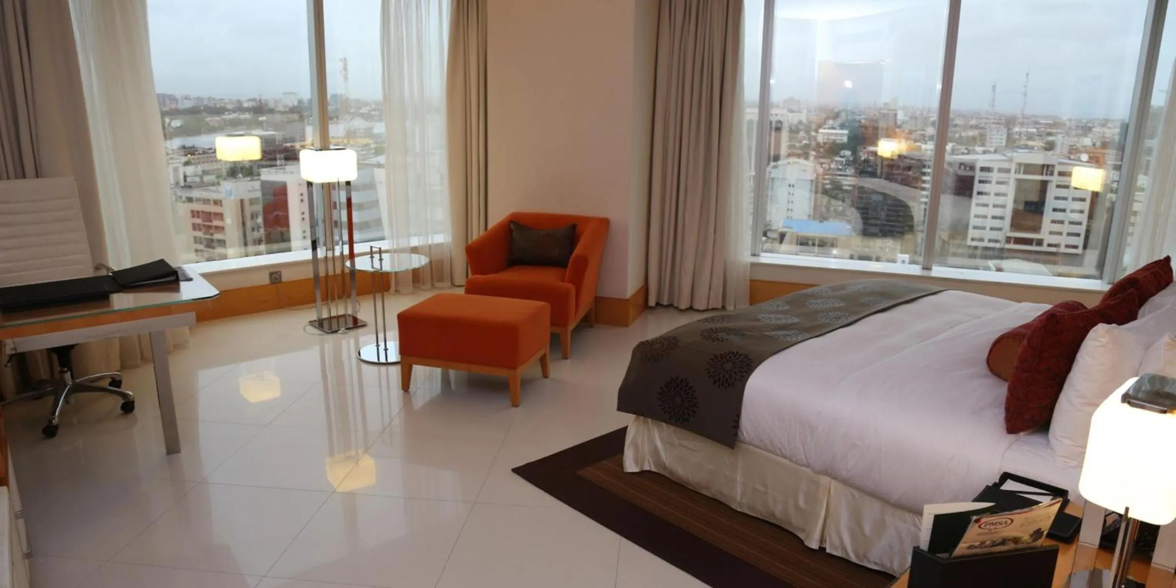 Bedroom, Bed in Lagos Continental Hotel