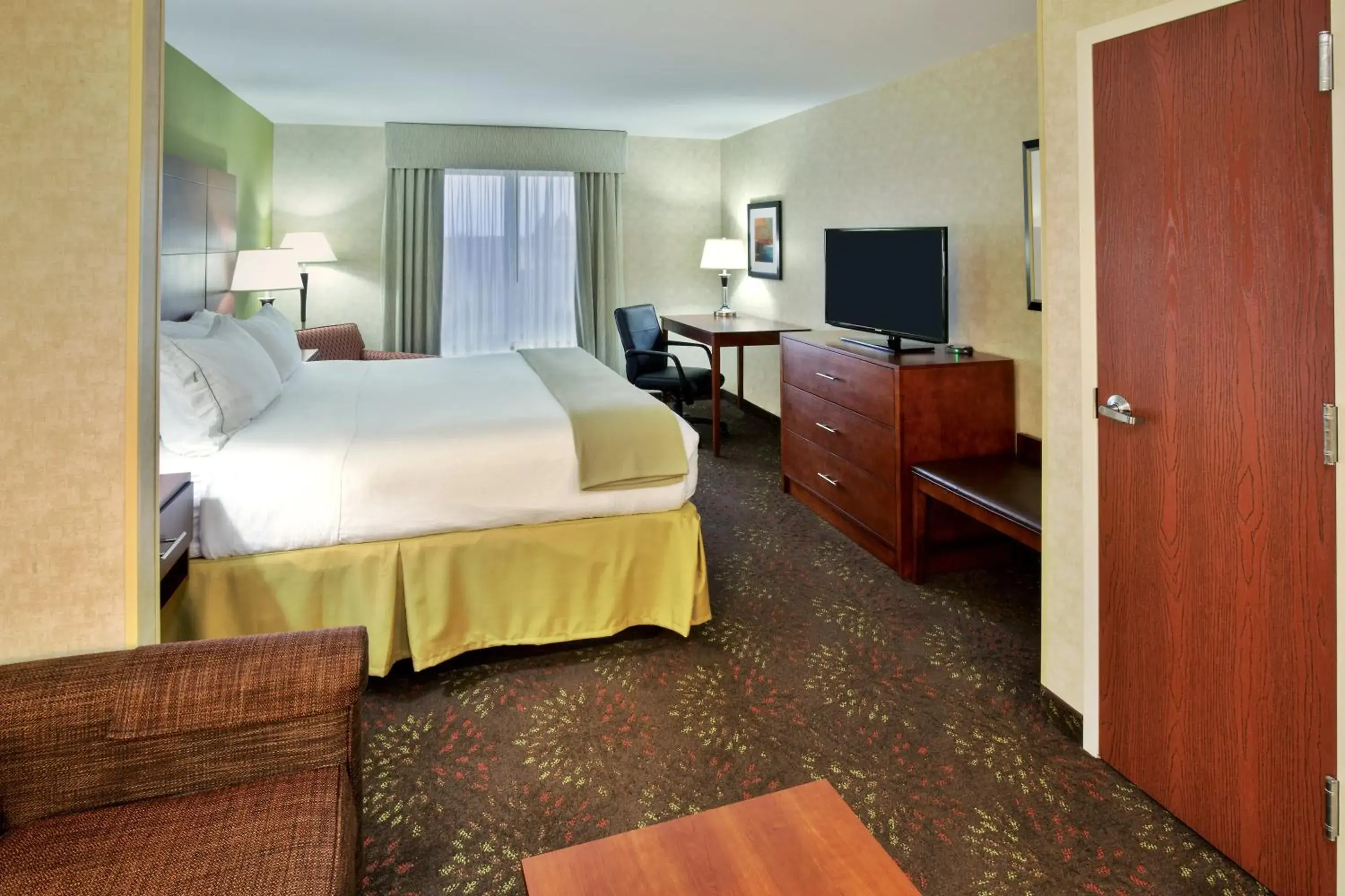 King Suite in Holiday Inn Express Frankenmuth by IHG King Suite in Holiday Inn Express Frankenmuth by IHG