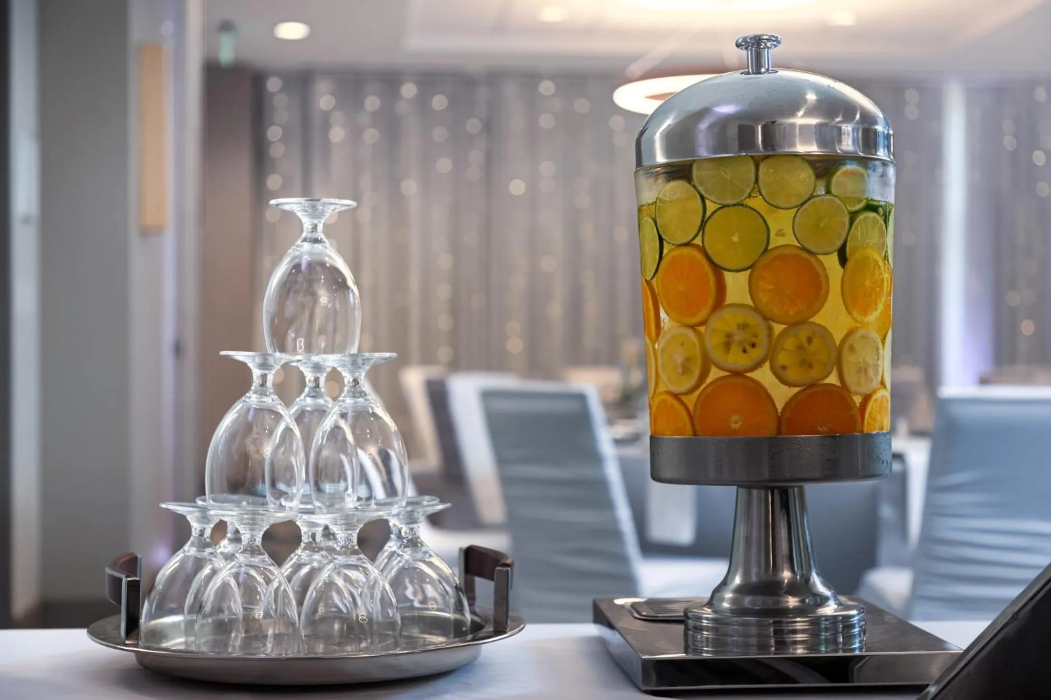 Meeting/conference room in Holiday Inn Resort Fort Walton Beach by IHG