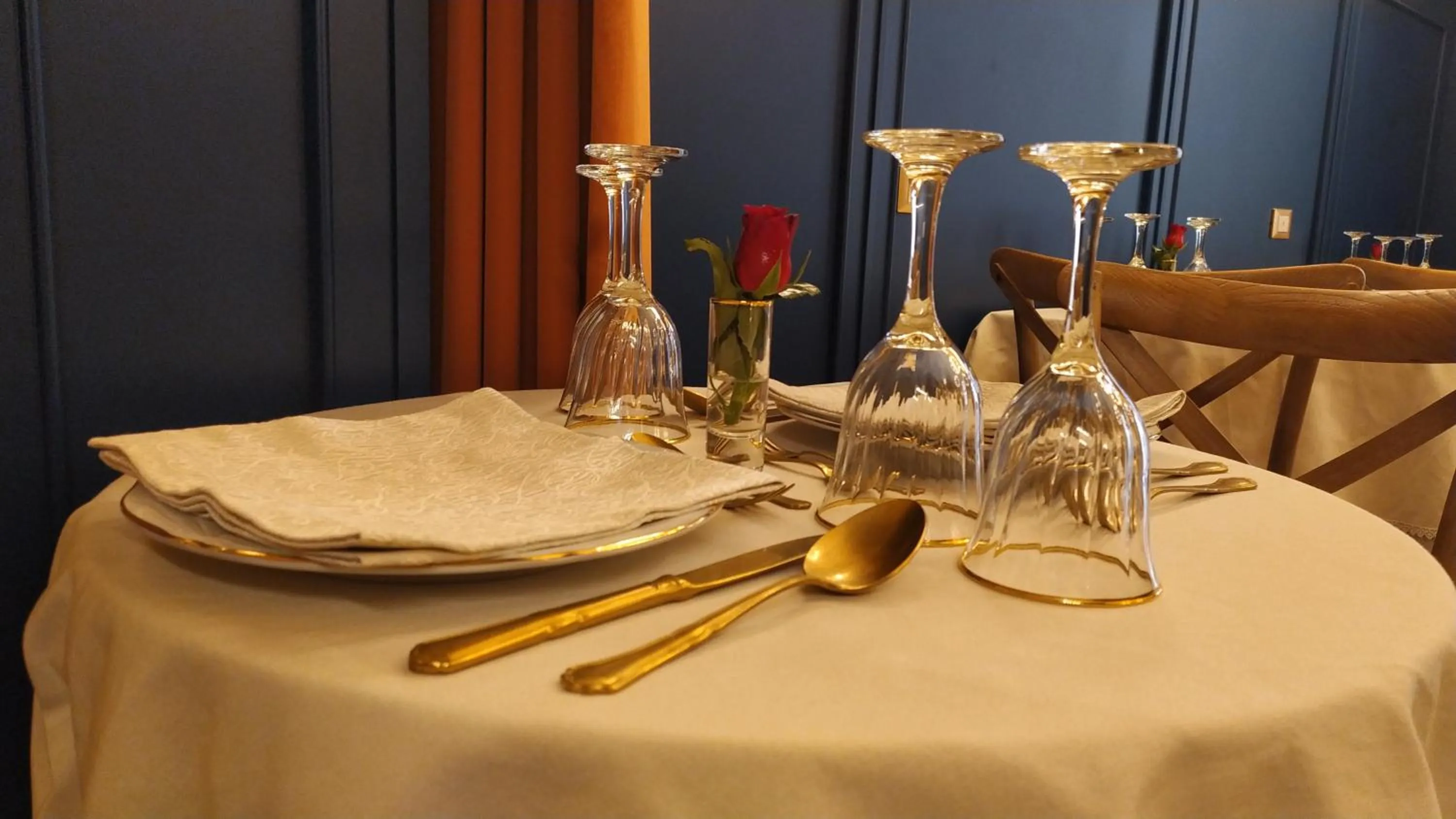 Restaurant/places to eat in Isola Blu