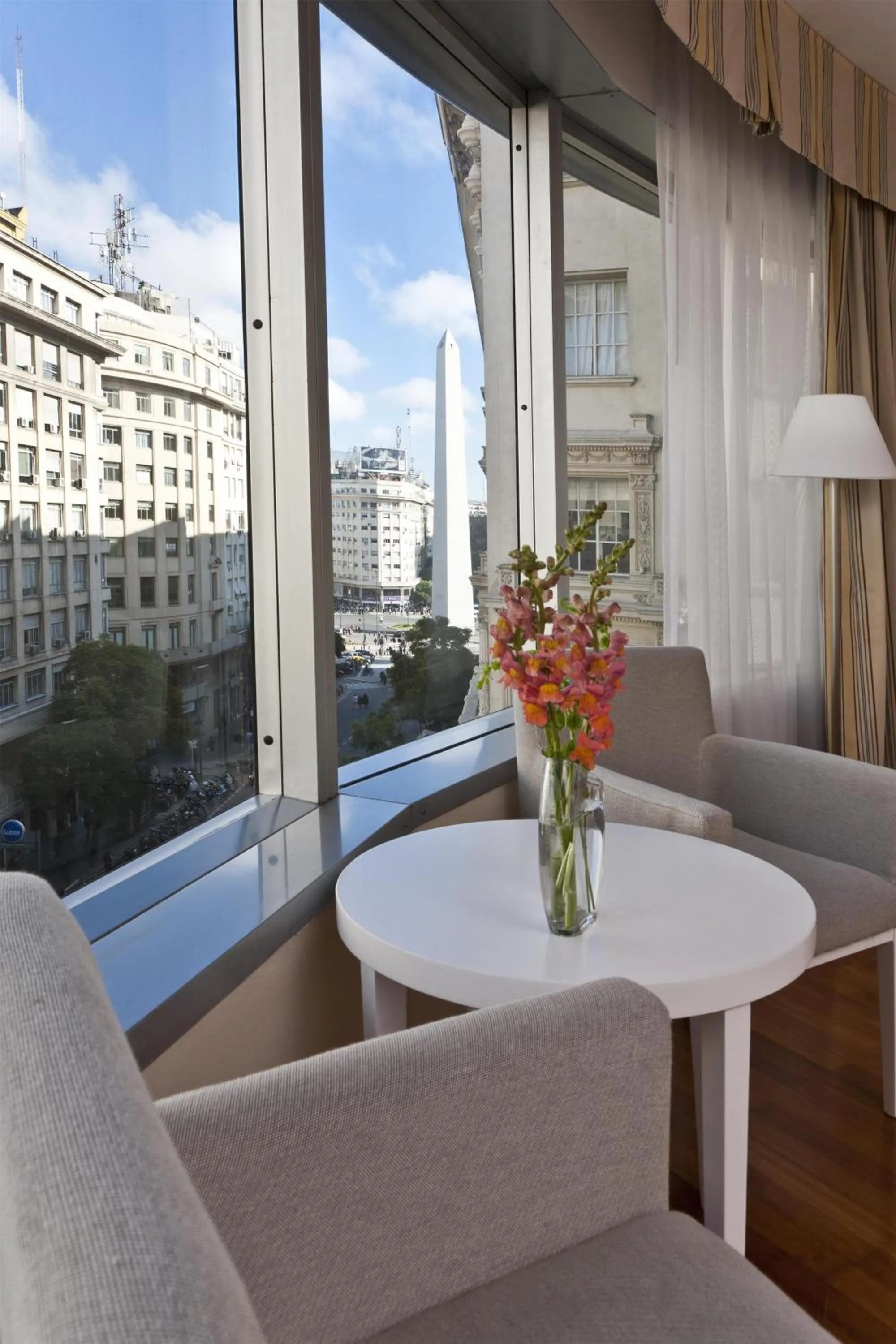 Bedroom in NH Buenos Aires Latino