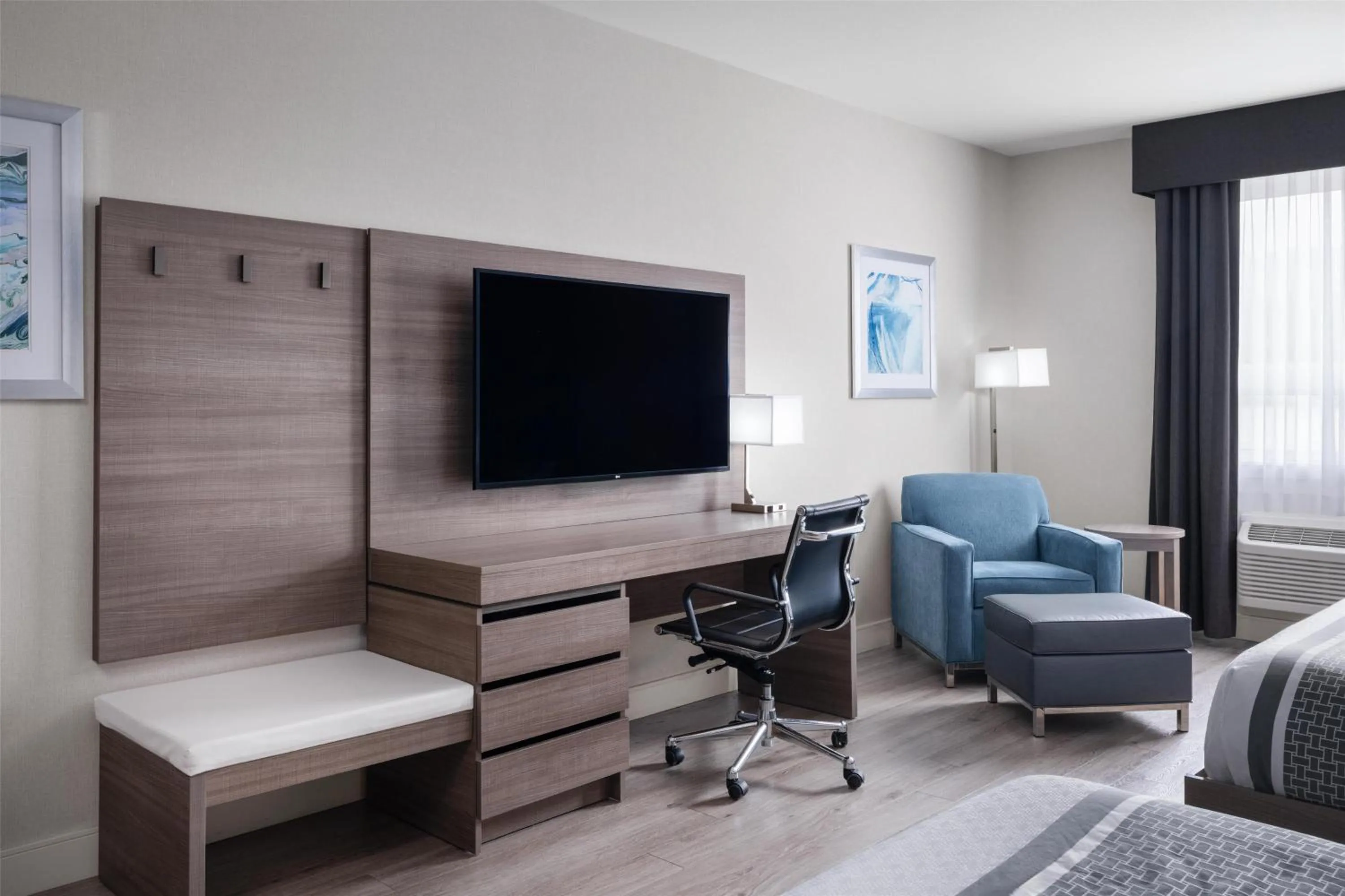 Bedroom in Best Western Plus Gateway to the Falls