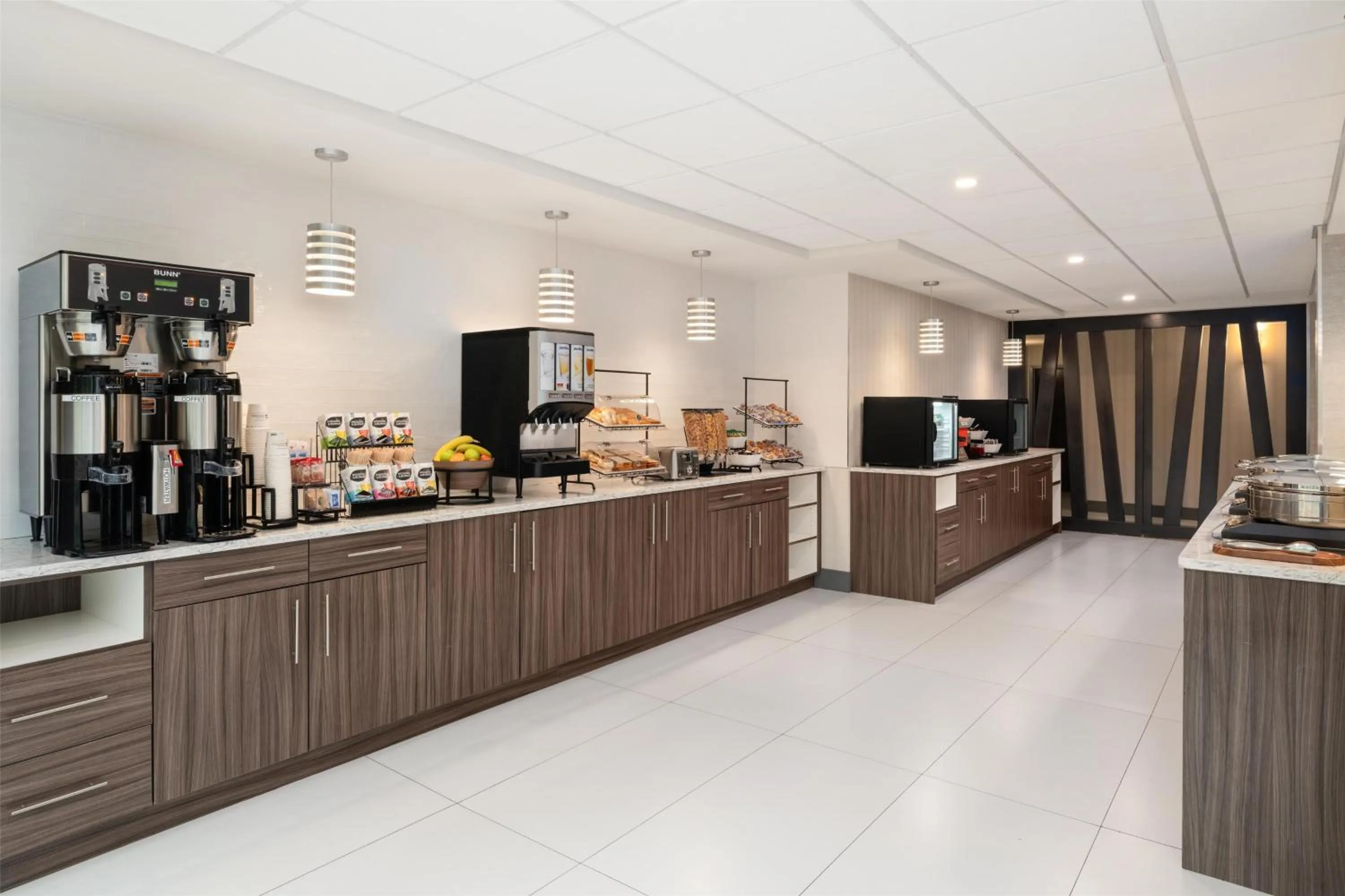 Restaurant/places to eat in Best Western Plus Gateway to the Falls