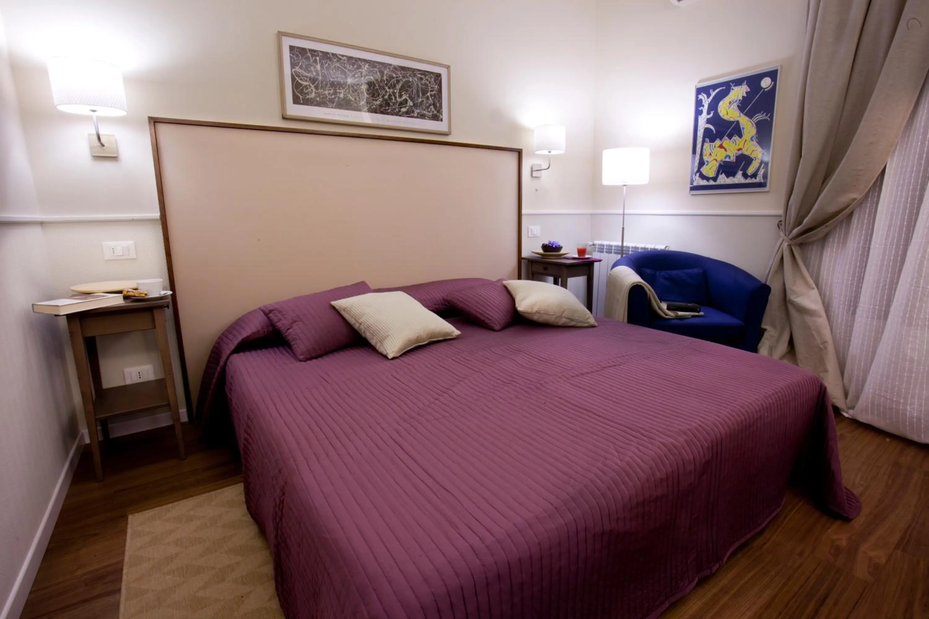 Photo of the whole room, Bed in Colfelice Rooms