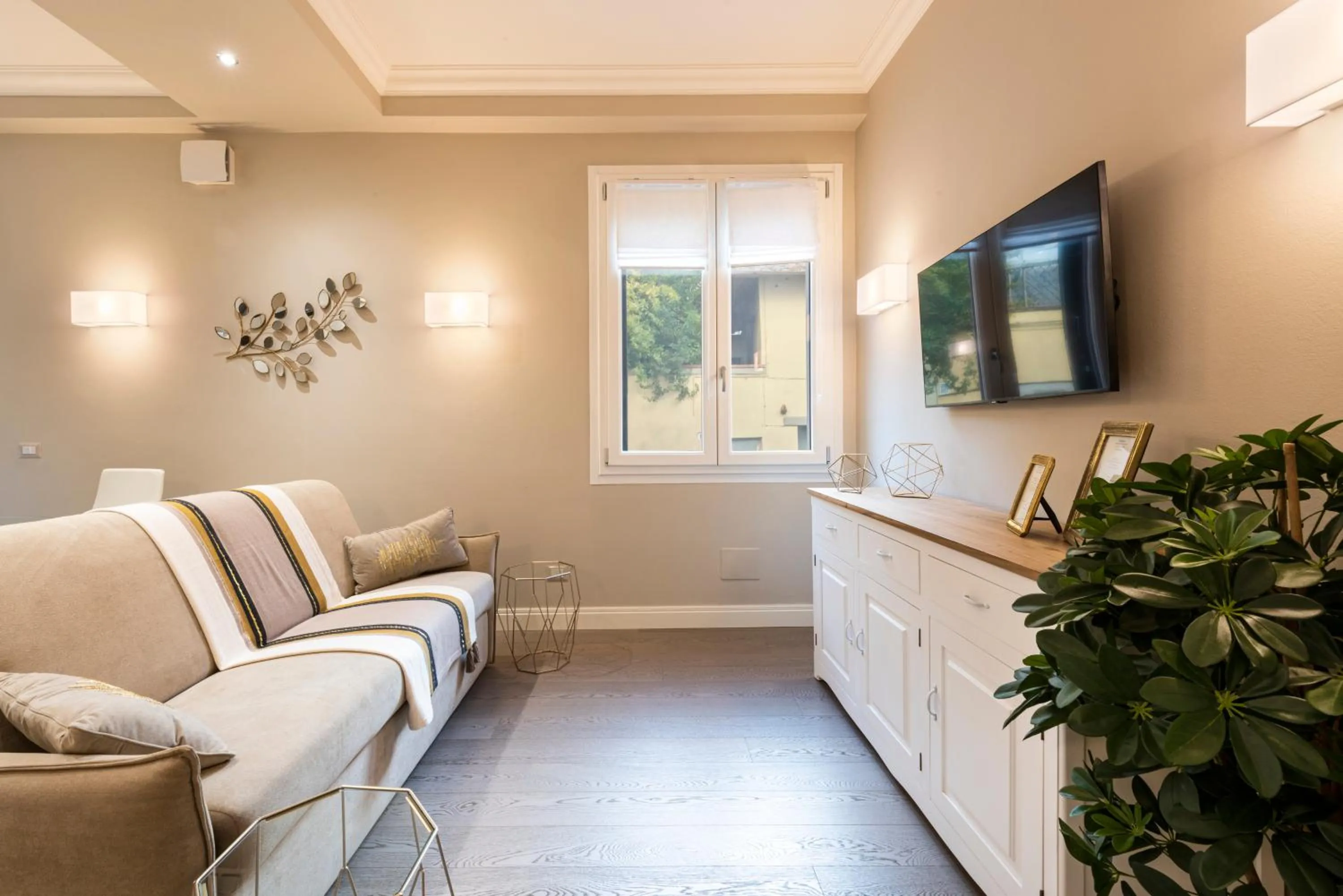 Living room in Michelangelo Hideaway by Mmega