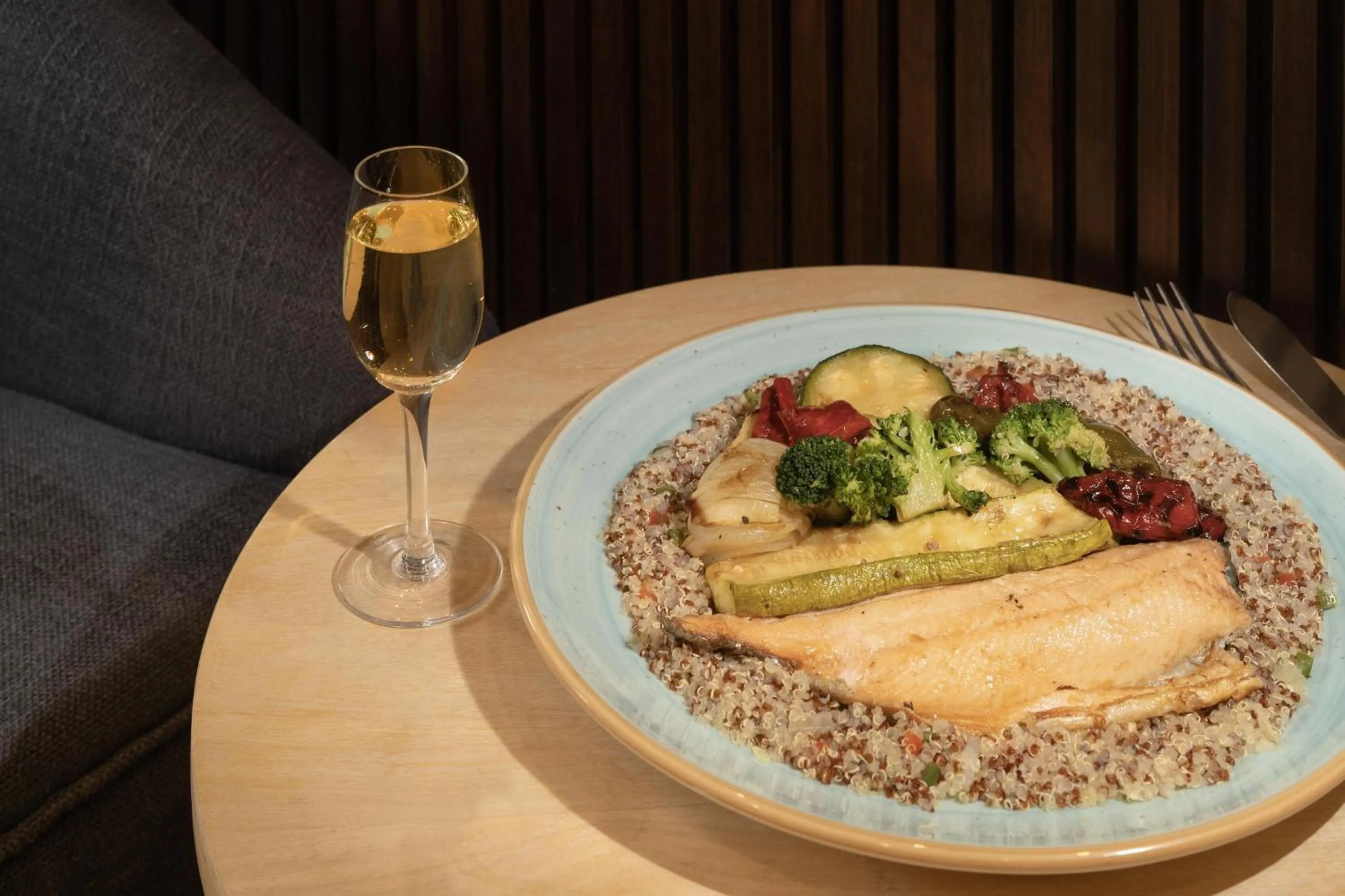 Restaurant/places to eat in NH Mendoza Cordillera