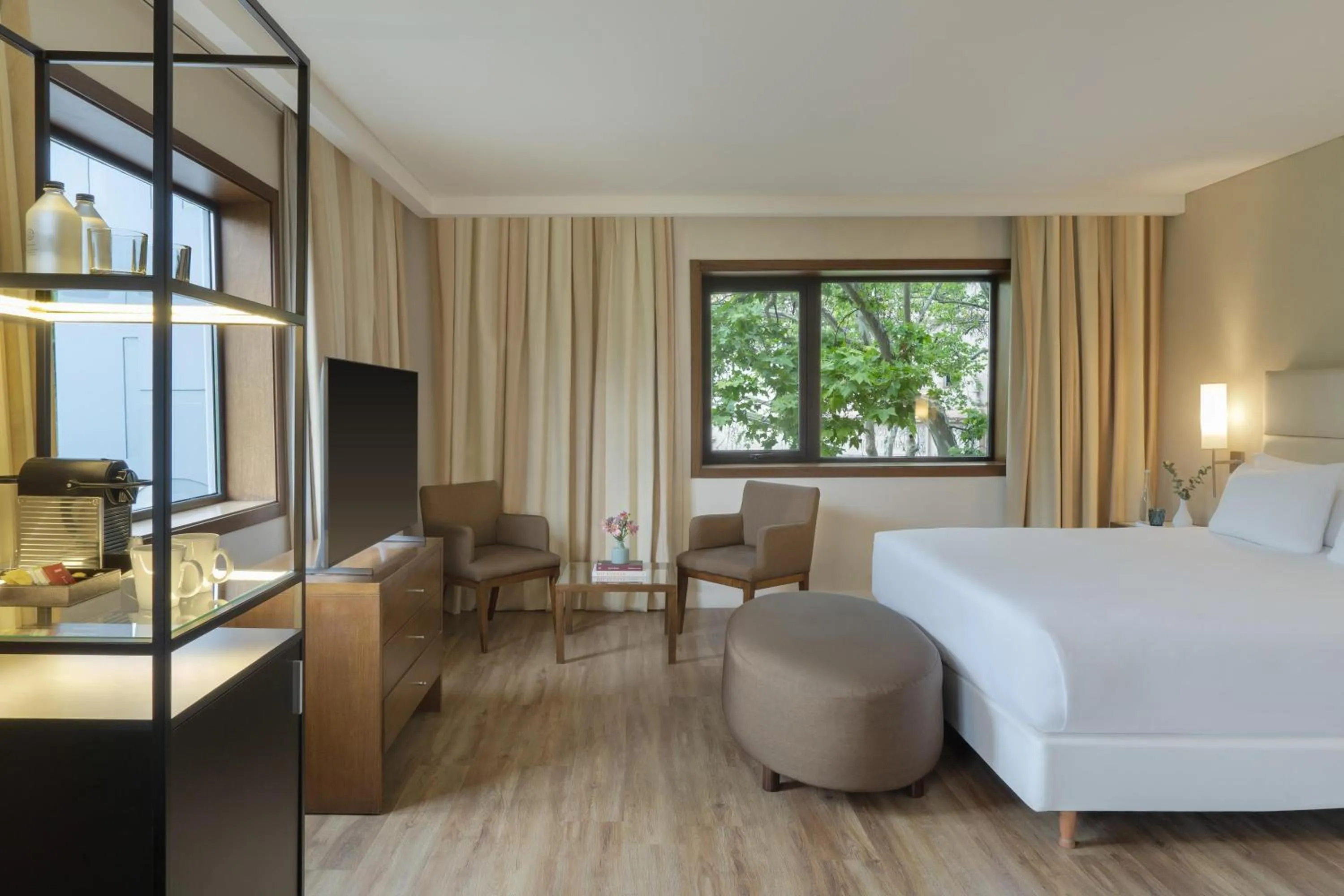 Bedroom, Bed in NH Mendoza Cordillera