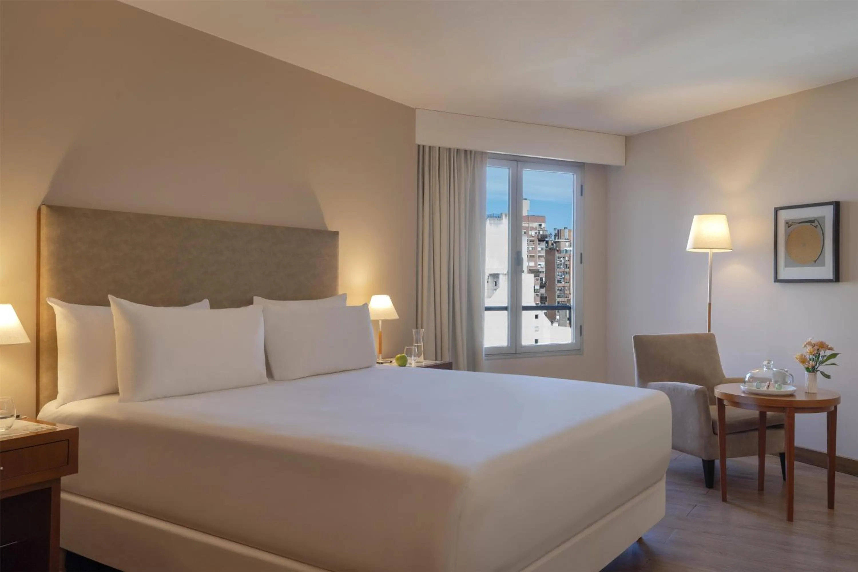 Bedroom, Bed in NH Córdoba Panorama