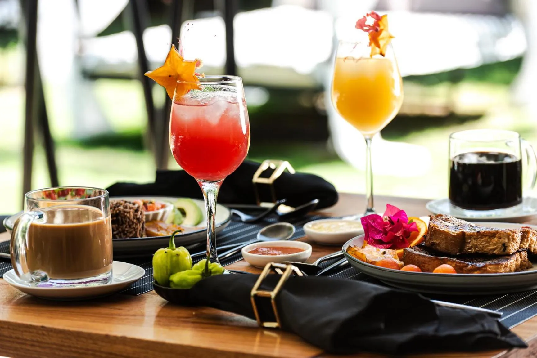 Breakfast in La Prometida