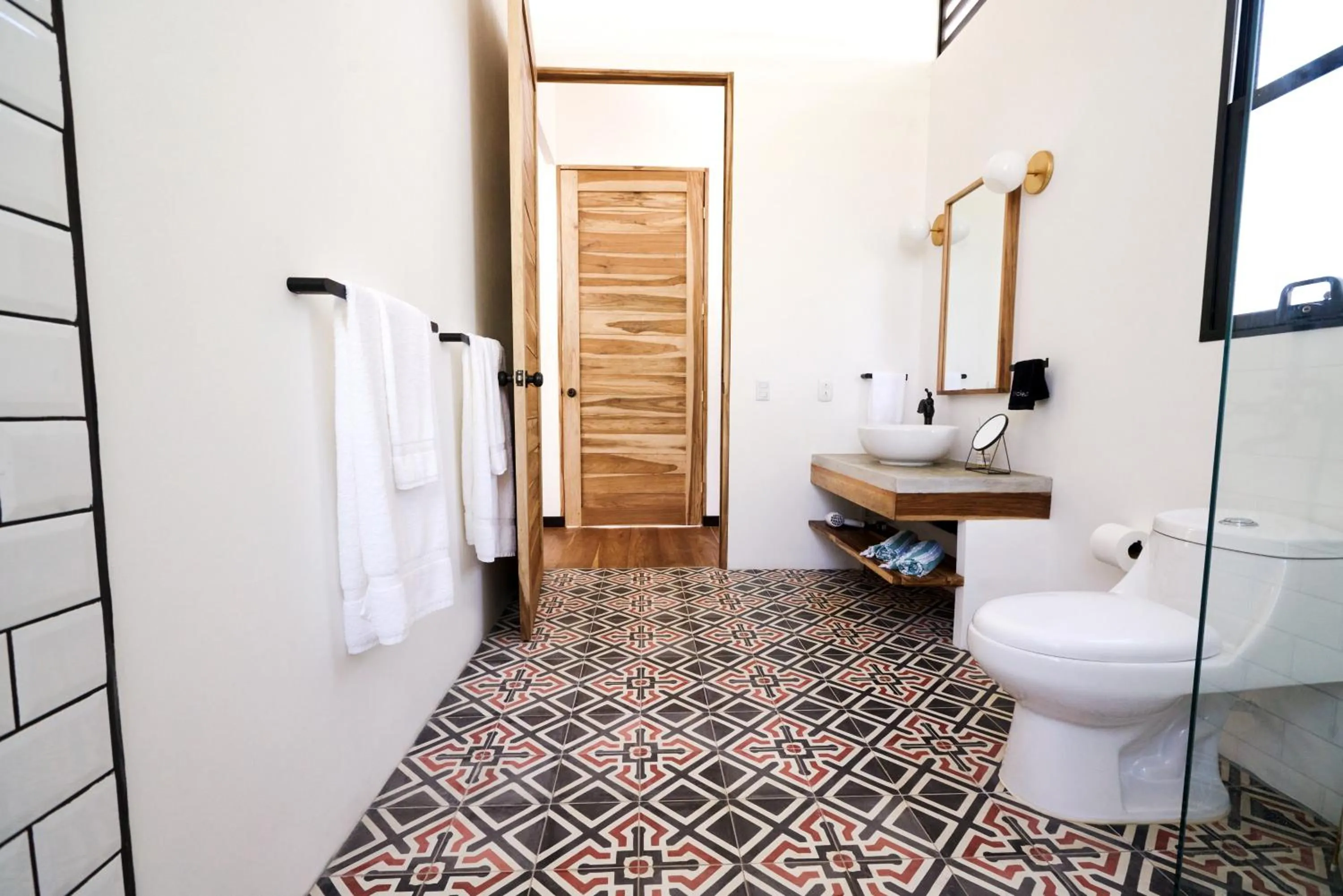 Shower in La Prometida