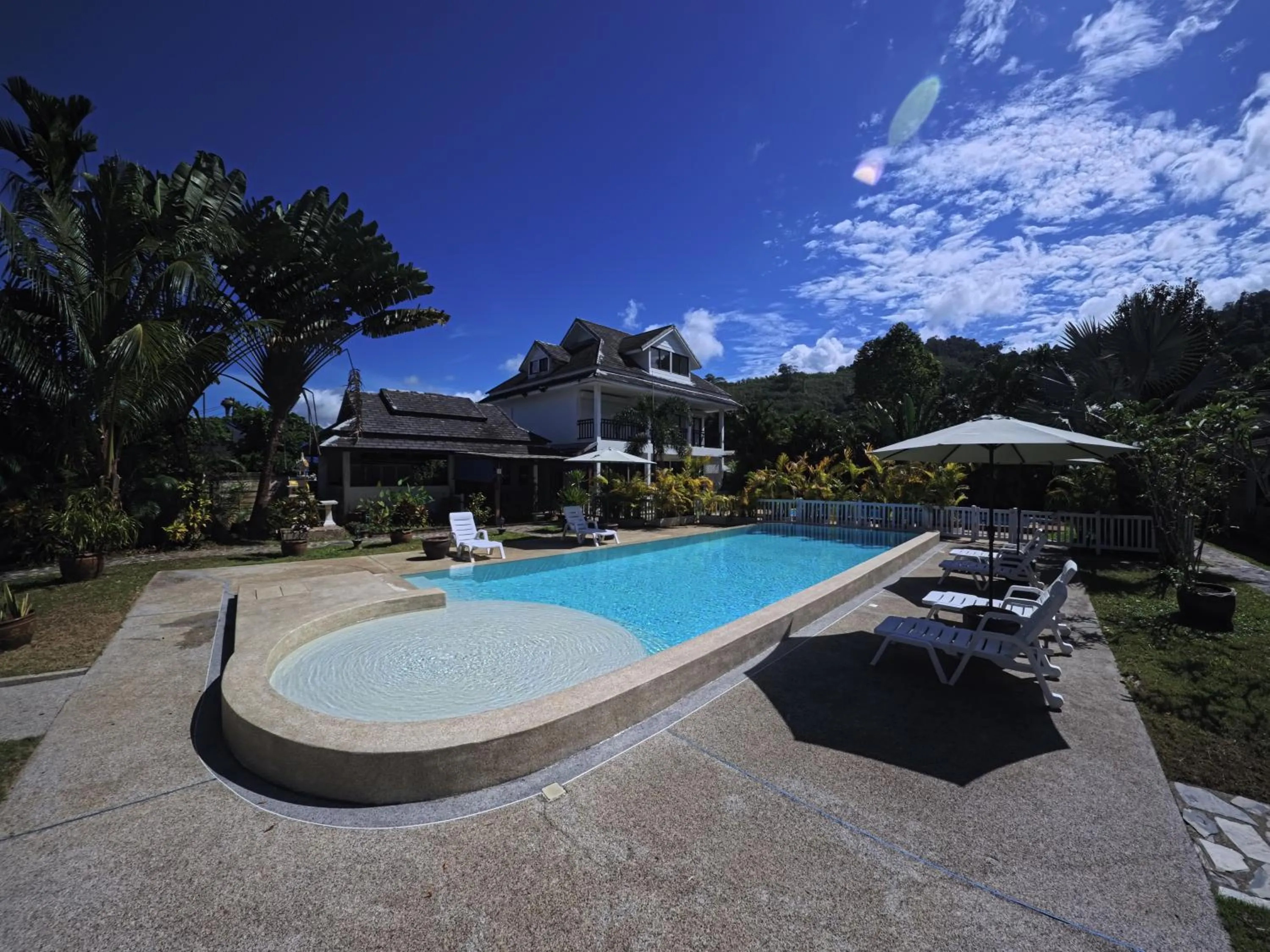 Villa Colina Khao Lak Rooms and Bungalows - Adults Only