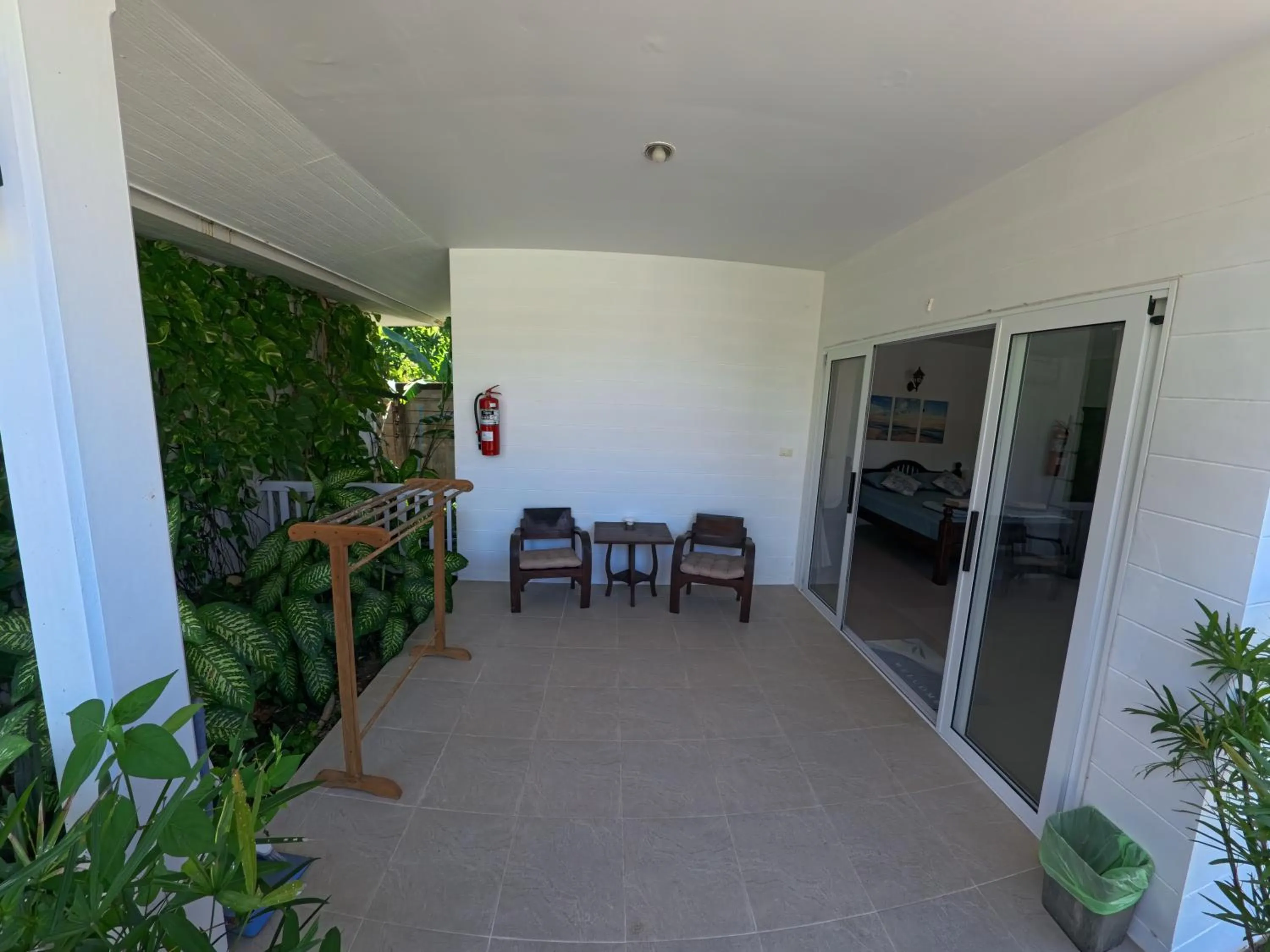 Villa Colina Khao Lak Rooms and Bungalows - Adults Only